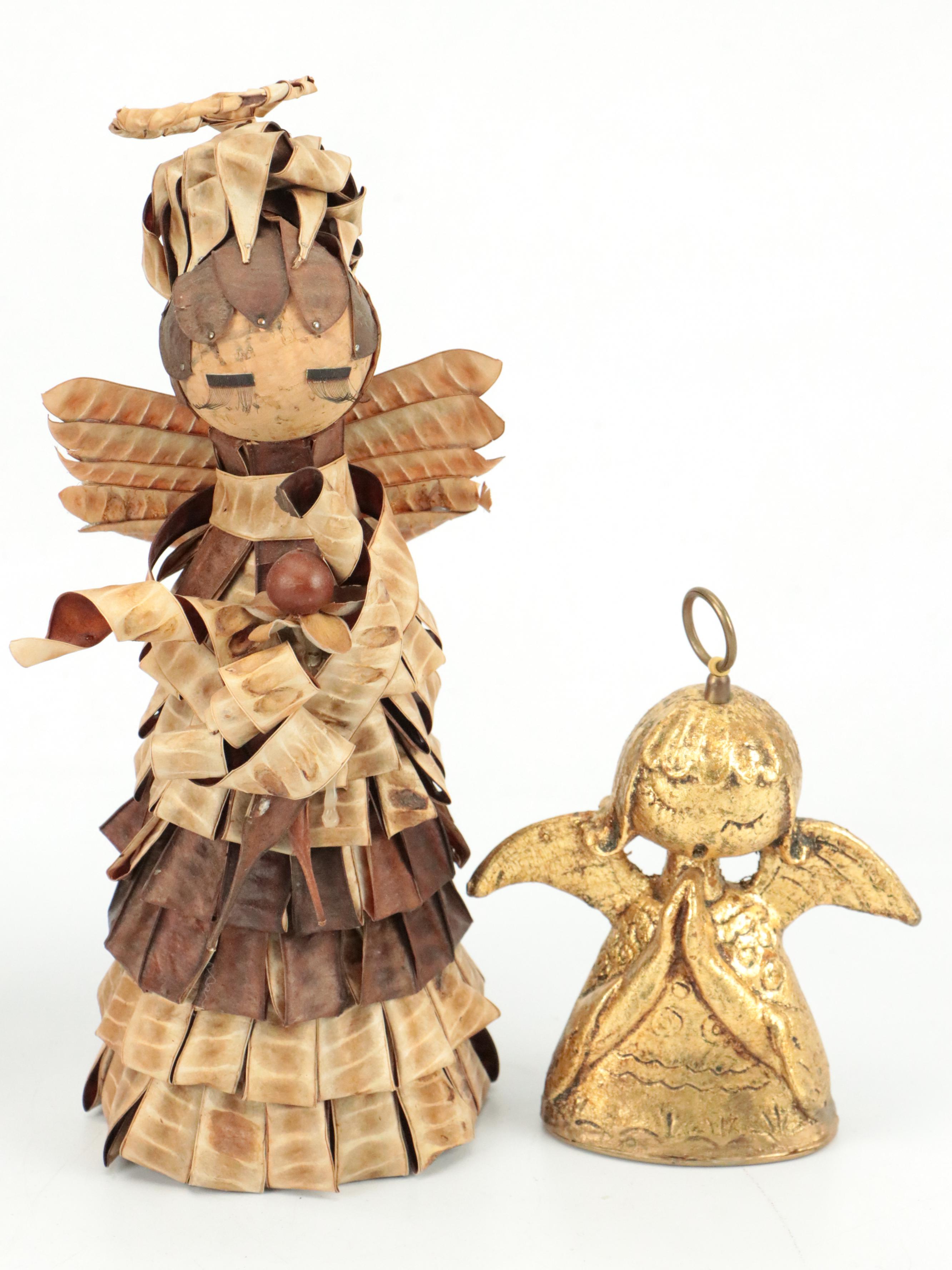 Lladró Holy Family Porcelain Figurines with Other Seasonal Décor