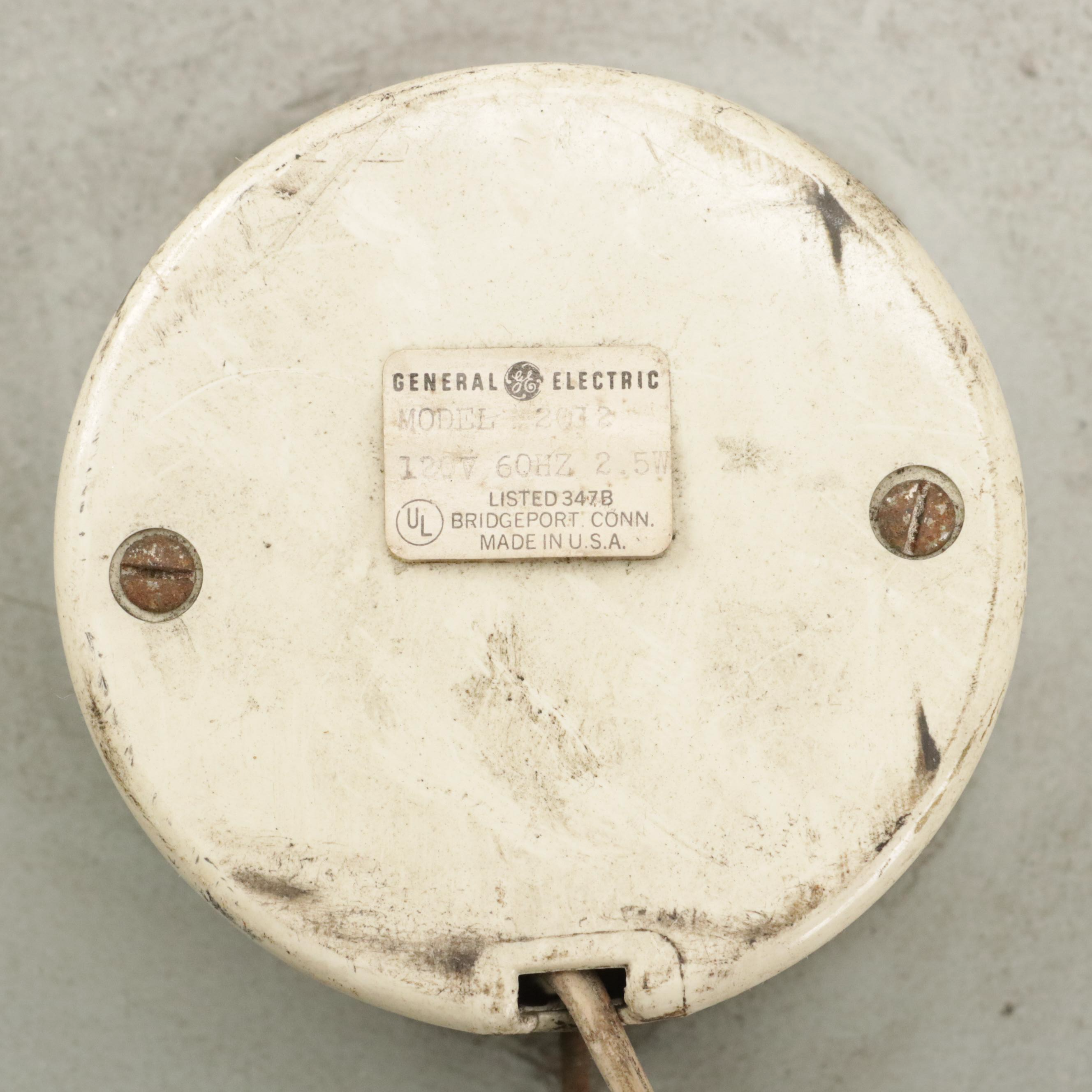 General Electric Electric Wall Clock, Mid to Late 20th Century