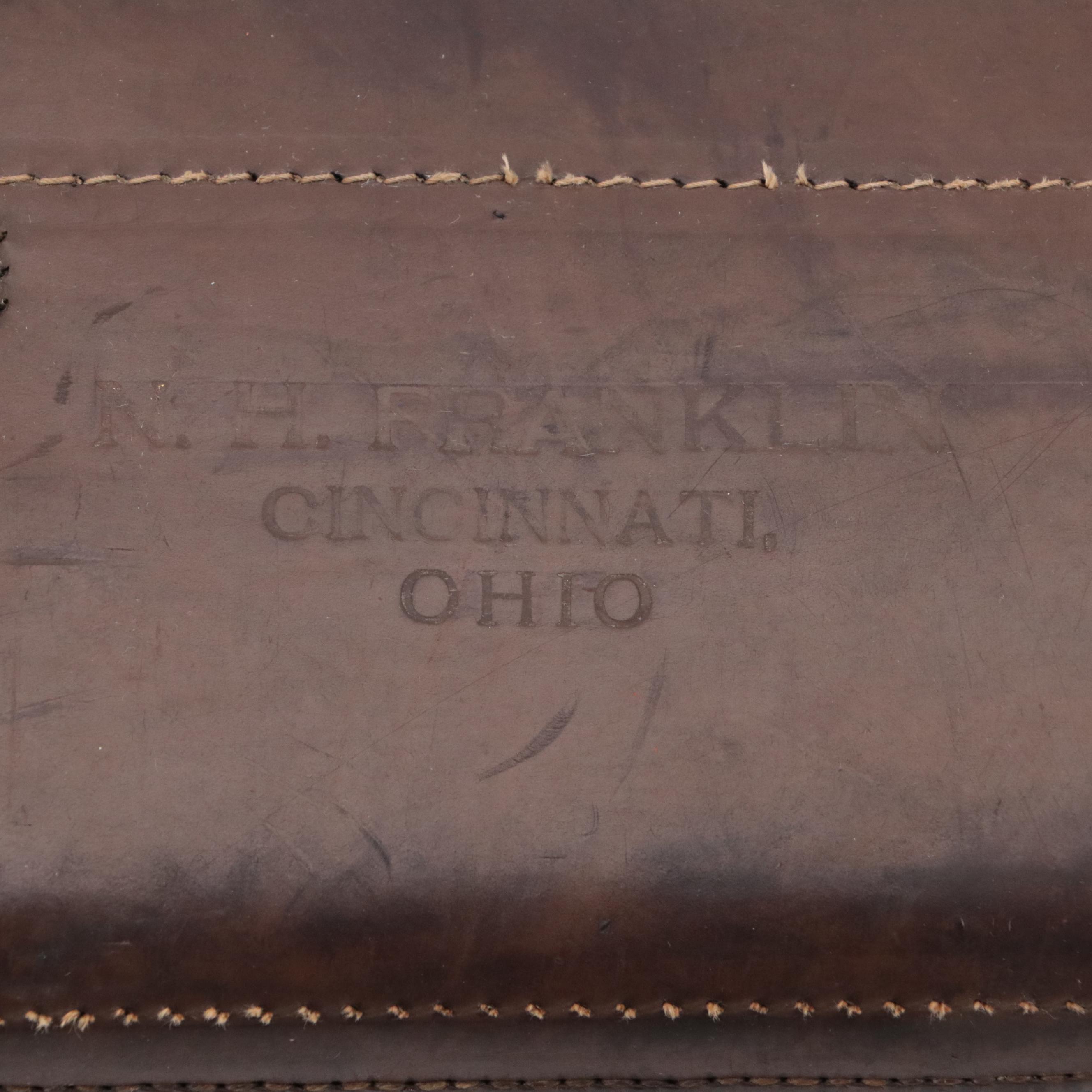 Leg of Mutton Style Leather Gun Case