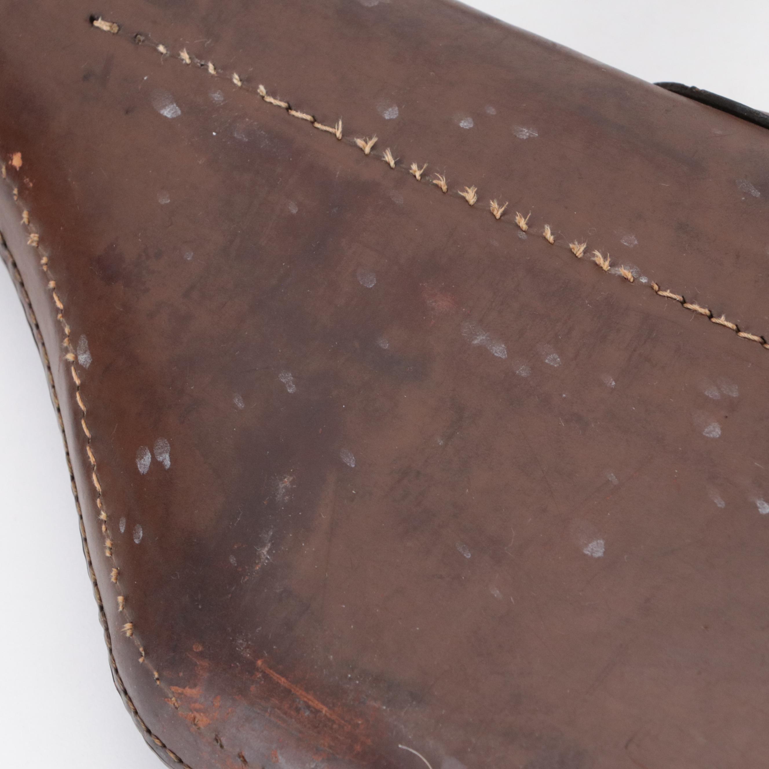 Leg of Mutton Style Leather Gun Case