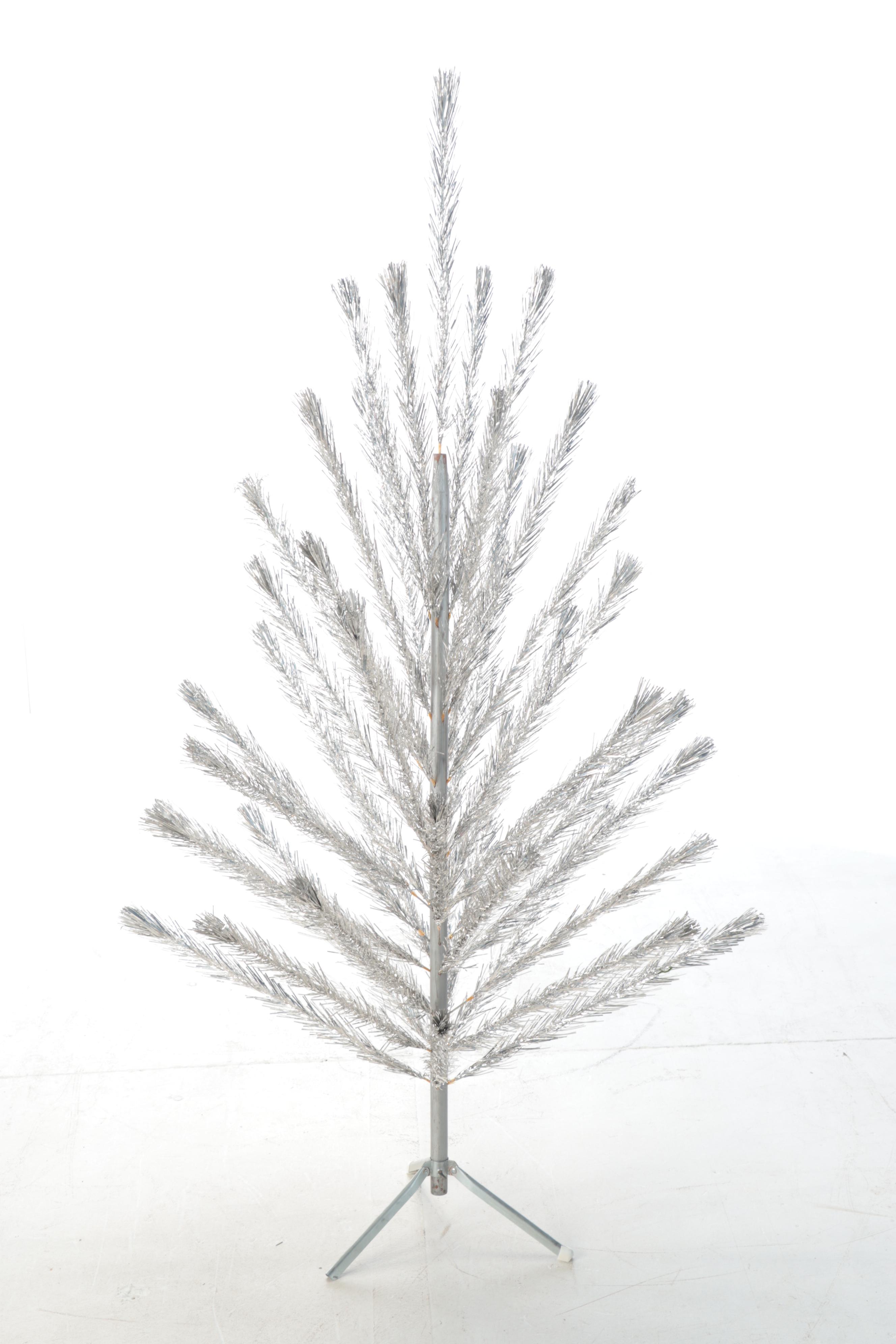 6' Aluminum Christmas Tree with Colormagic and Other Color Wheel, Mid-20th C.