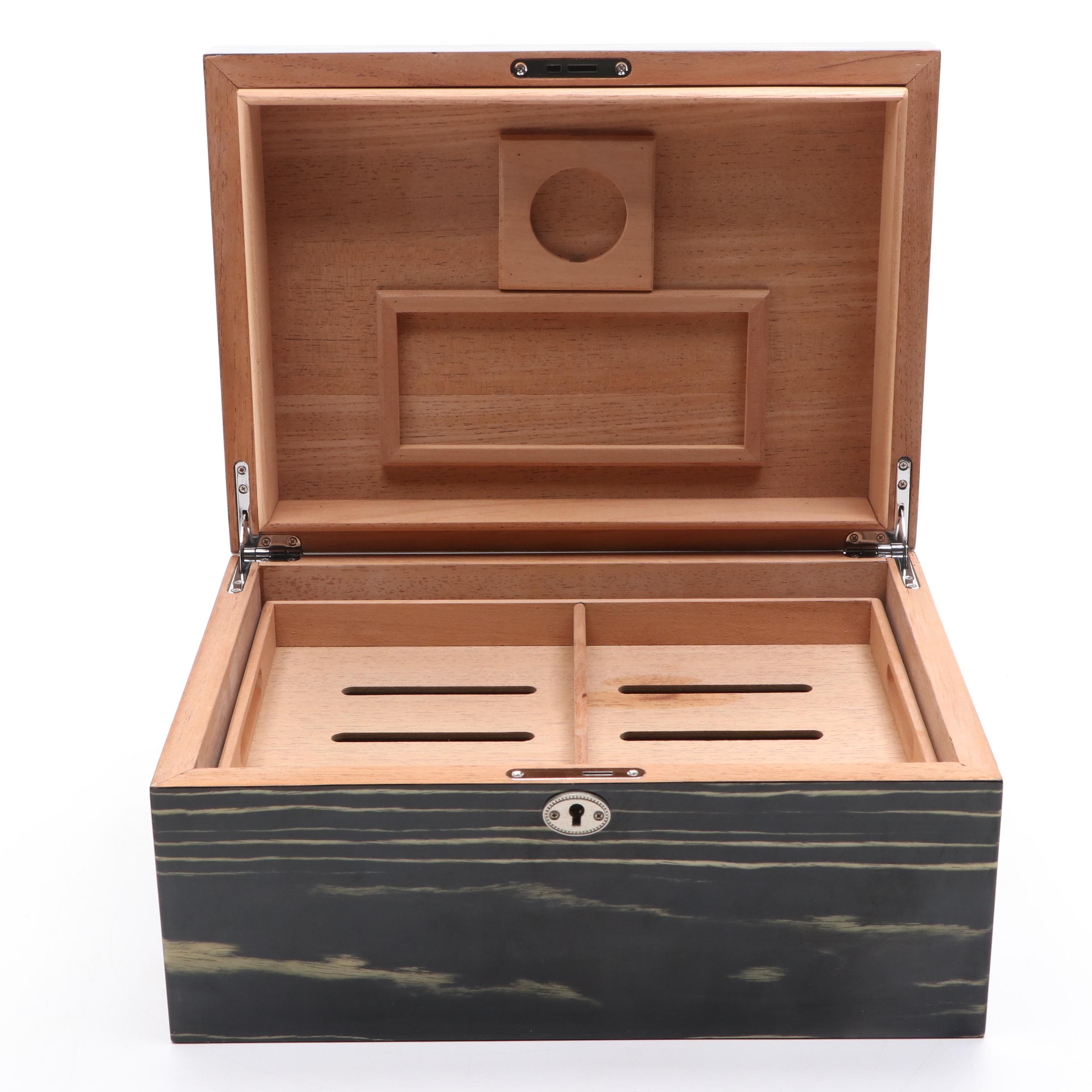 Bey-Berk Lacquered "Ebony" Humidor