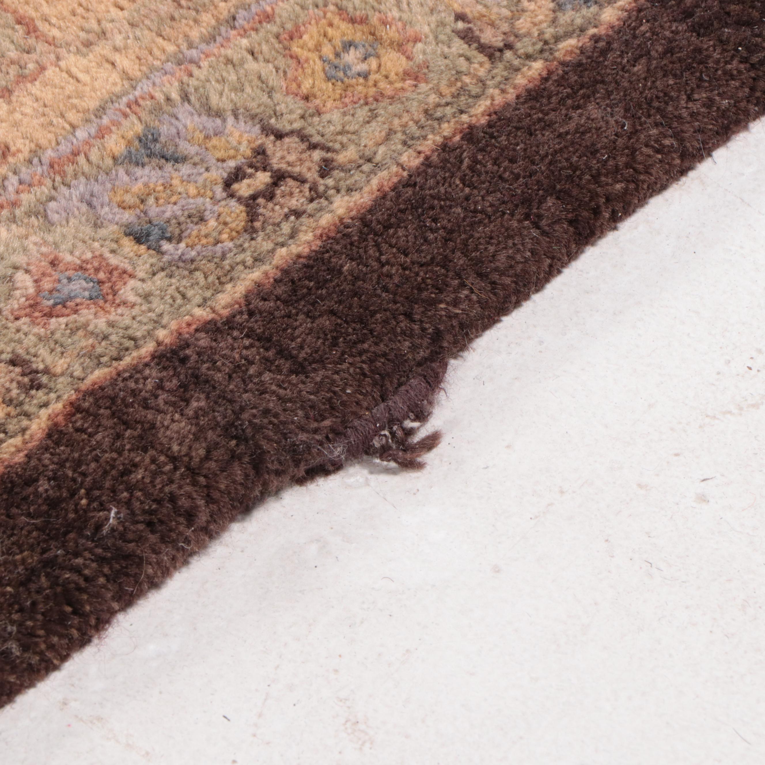 9'9 x 14'5 Hand-Knotted Indian Agra Room Sized Rug