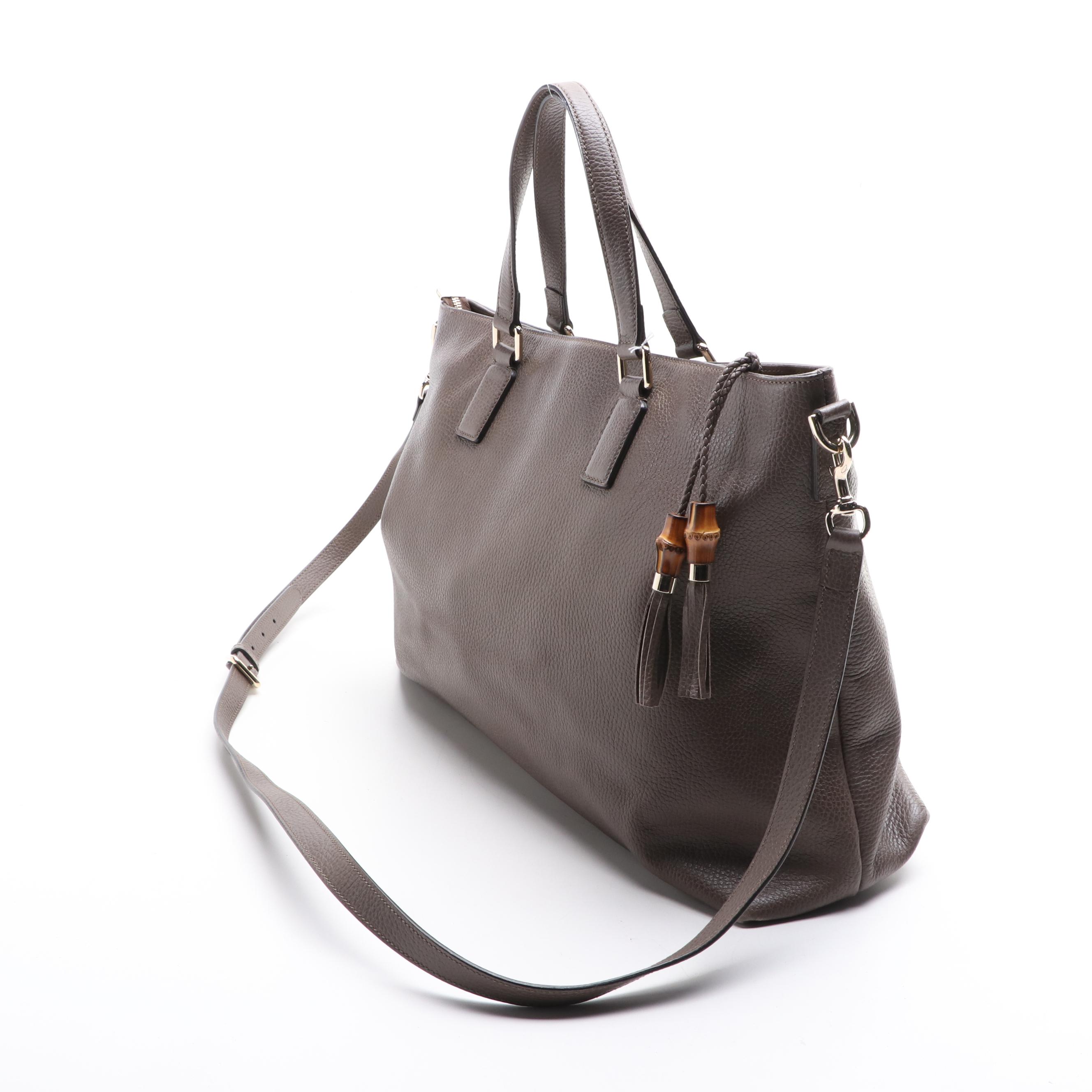 Gucci Shoulder Bag in Grey Leather