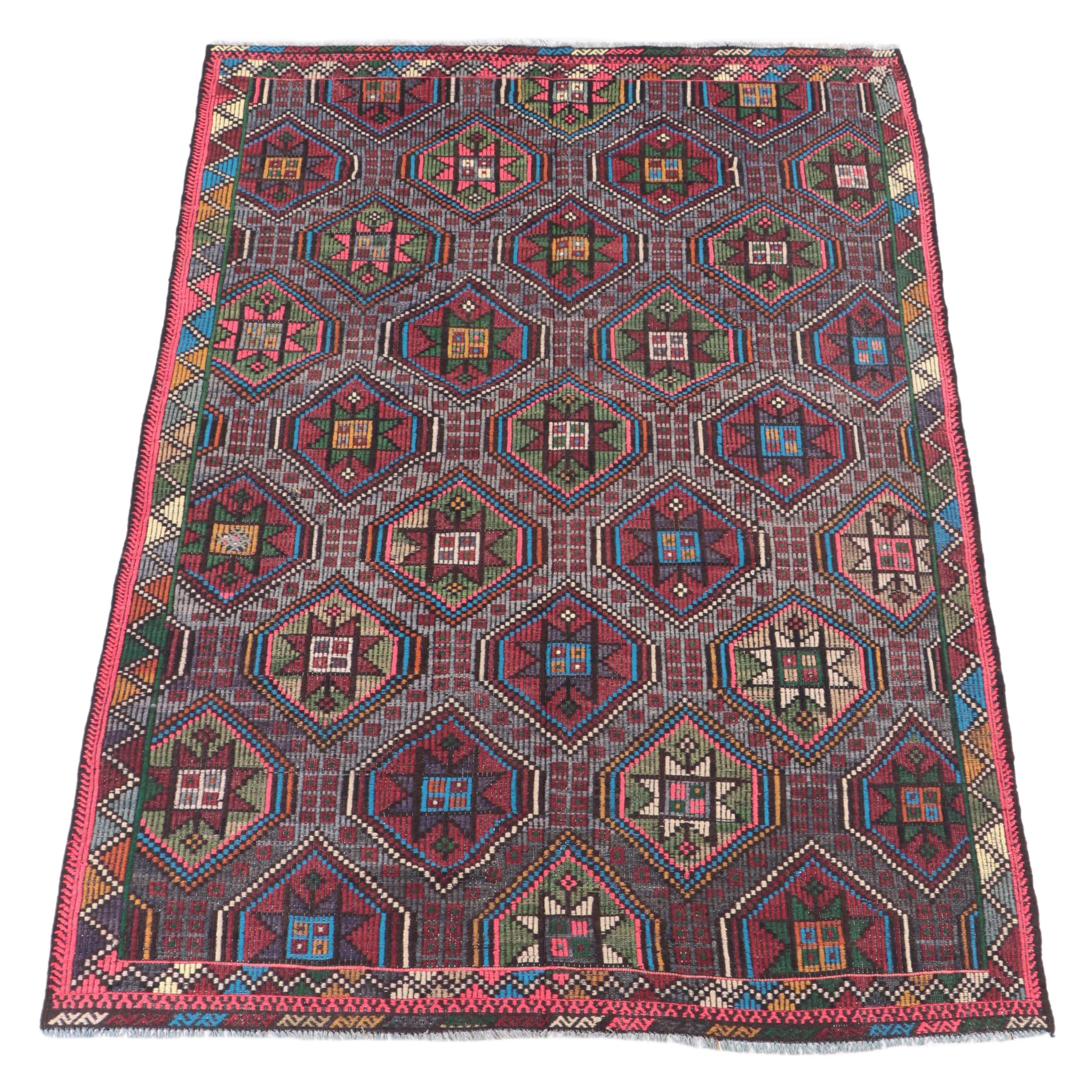 6'7 x 10' Hand-Knotted Turkish Soumak Area Rug