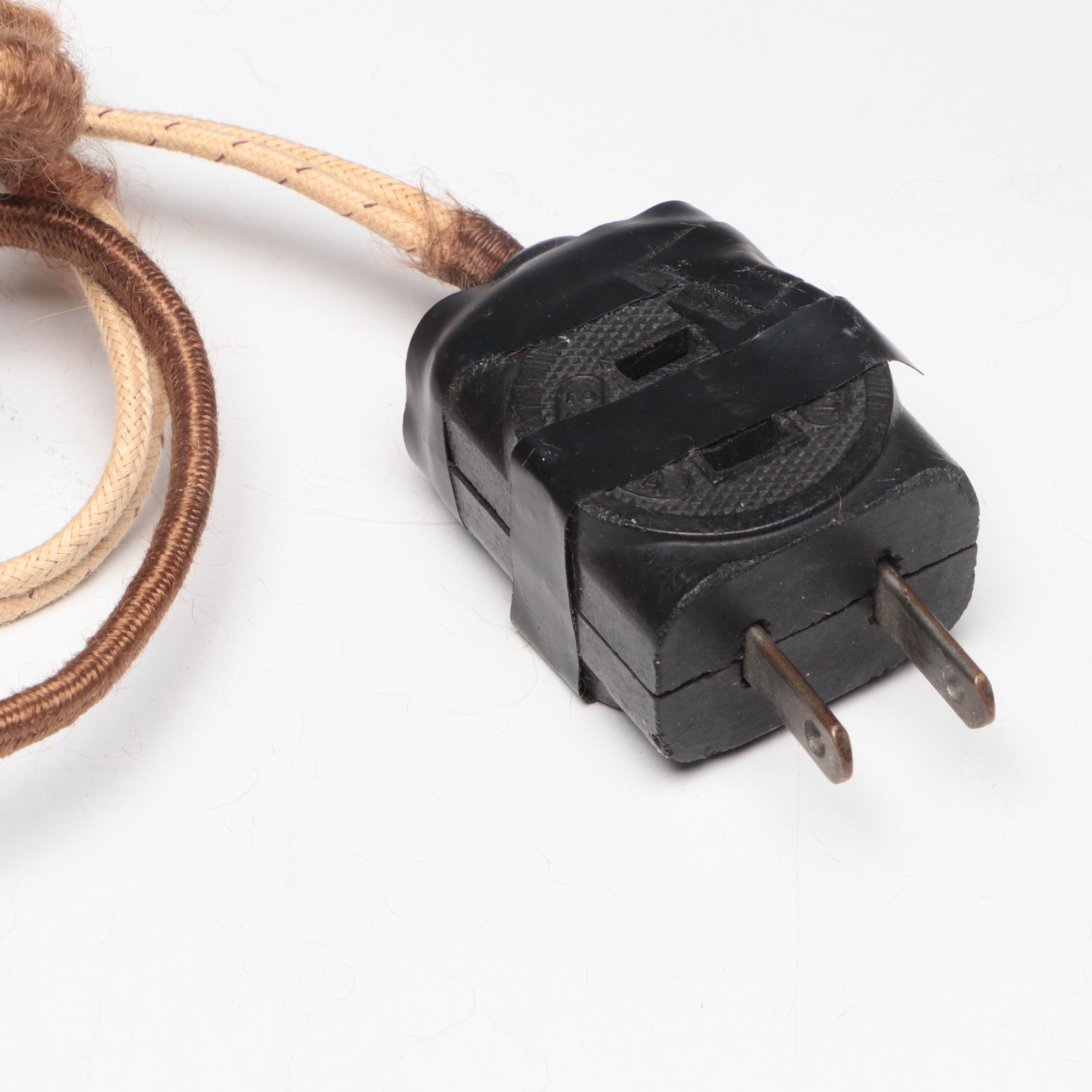 Durand Art Nouveau Studio Glass Table Lamp, Early 20th C