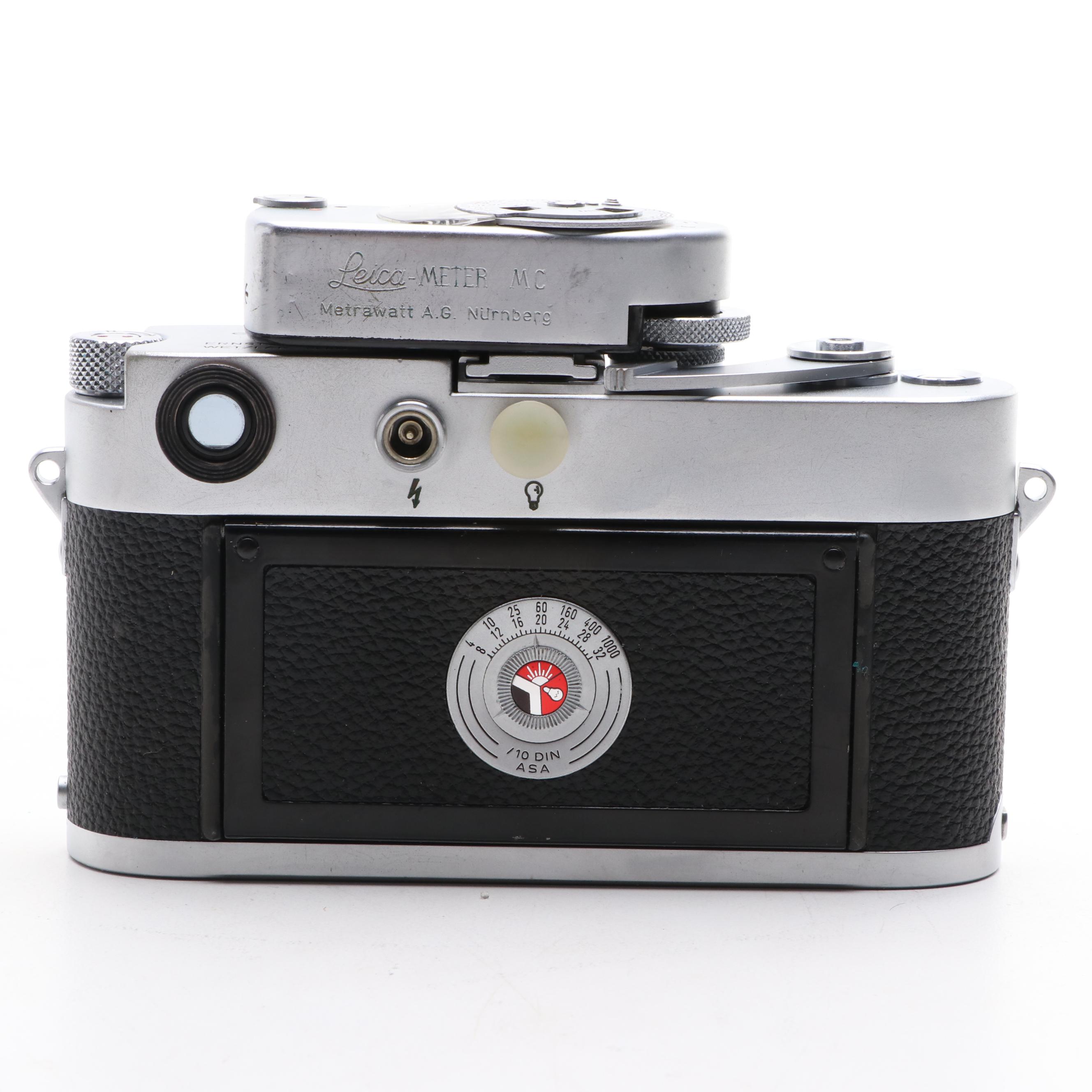 Leica-Meter MC SLR Camera with Leather Case