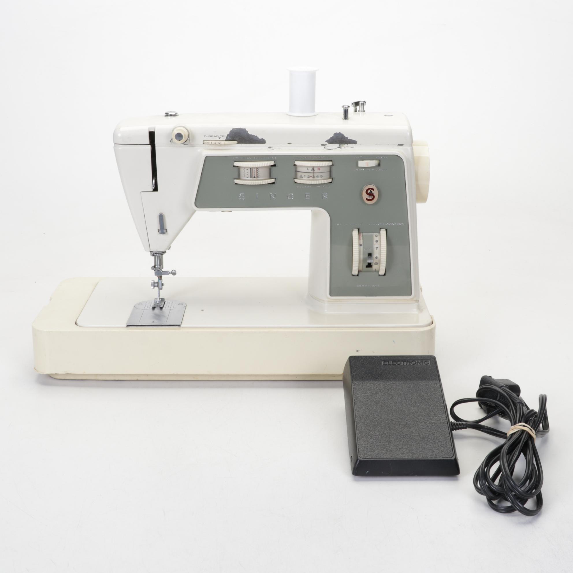 Singer Stylist Model 734 Sewing Machine With Pedal and Booklet, 1970s