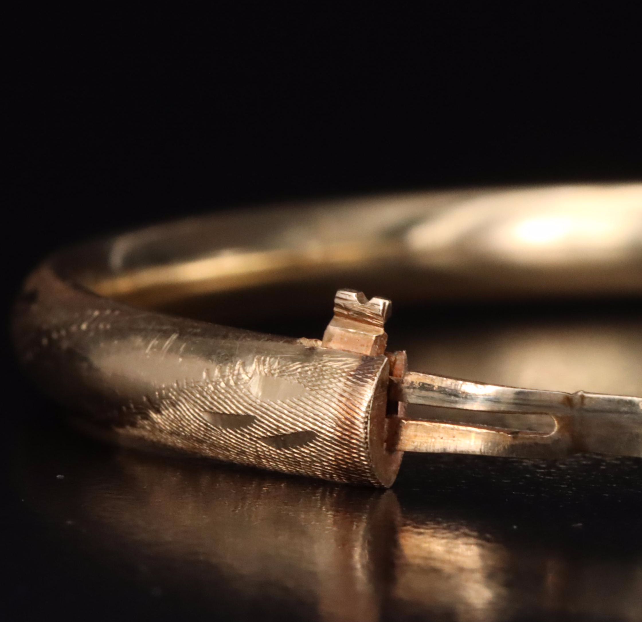 14K Diamond Cut Bangle