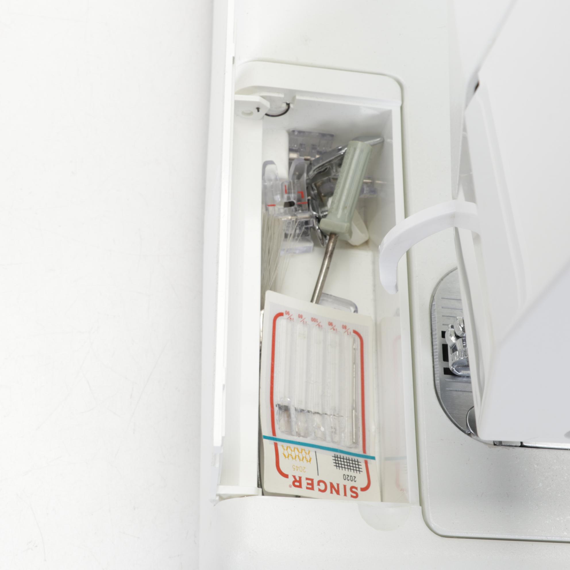 Singer 5830C Portable Sewing Machine With Booklet and Pedal, 1994