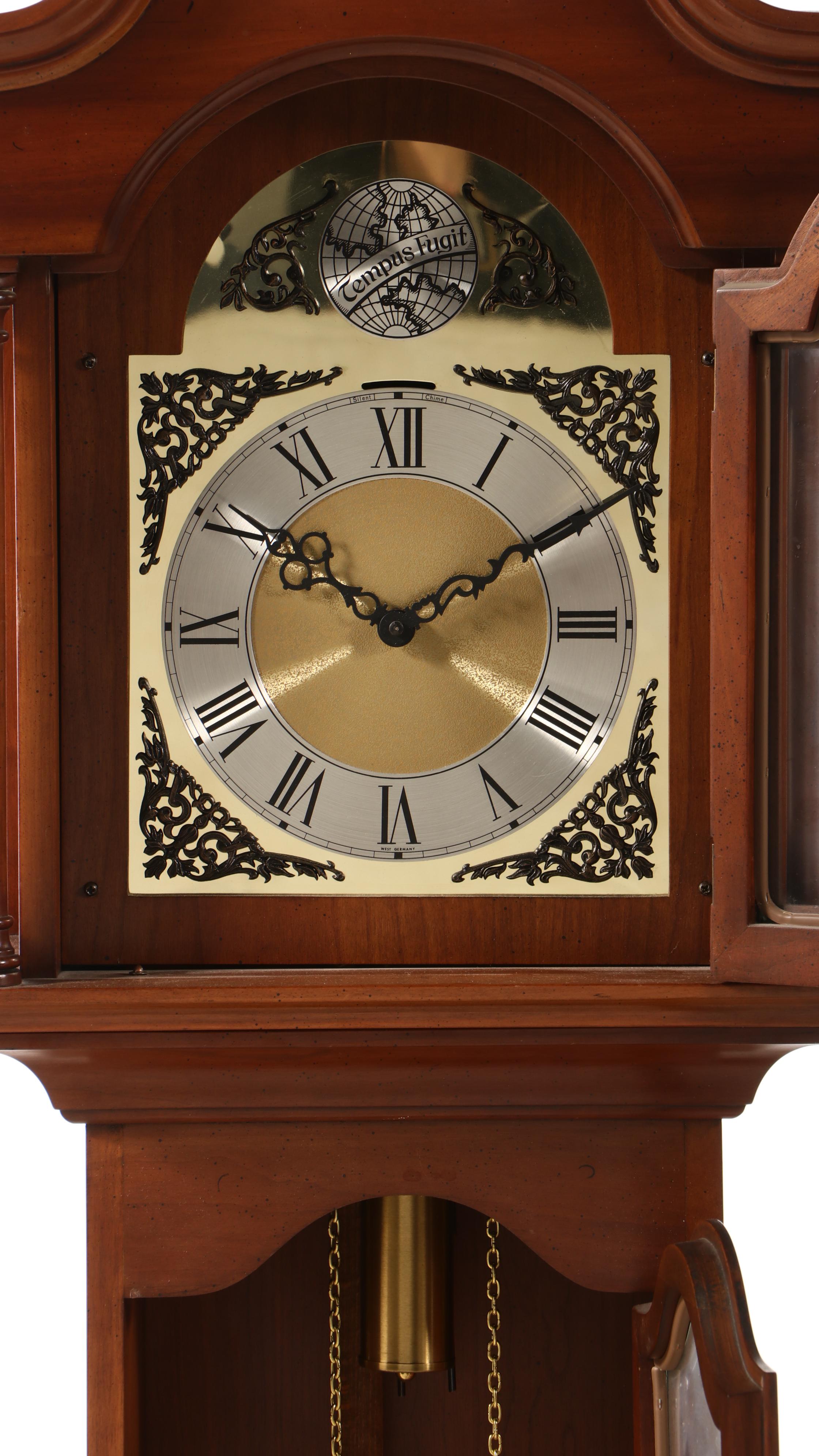 Colonial Mfg. of Zeeland Maple Case Grandmother Clock, Mid to Late 20th Century