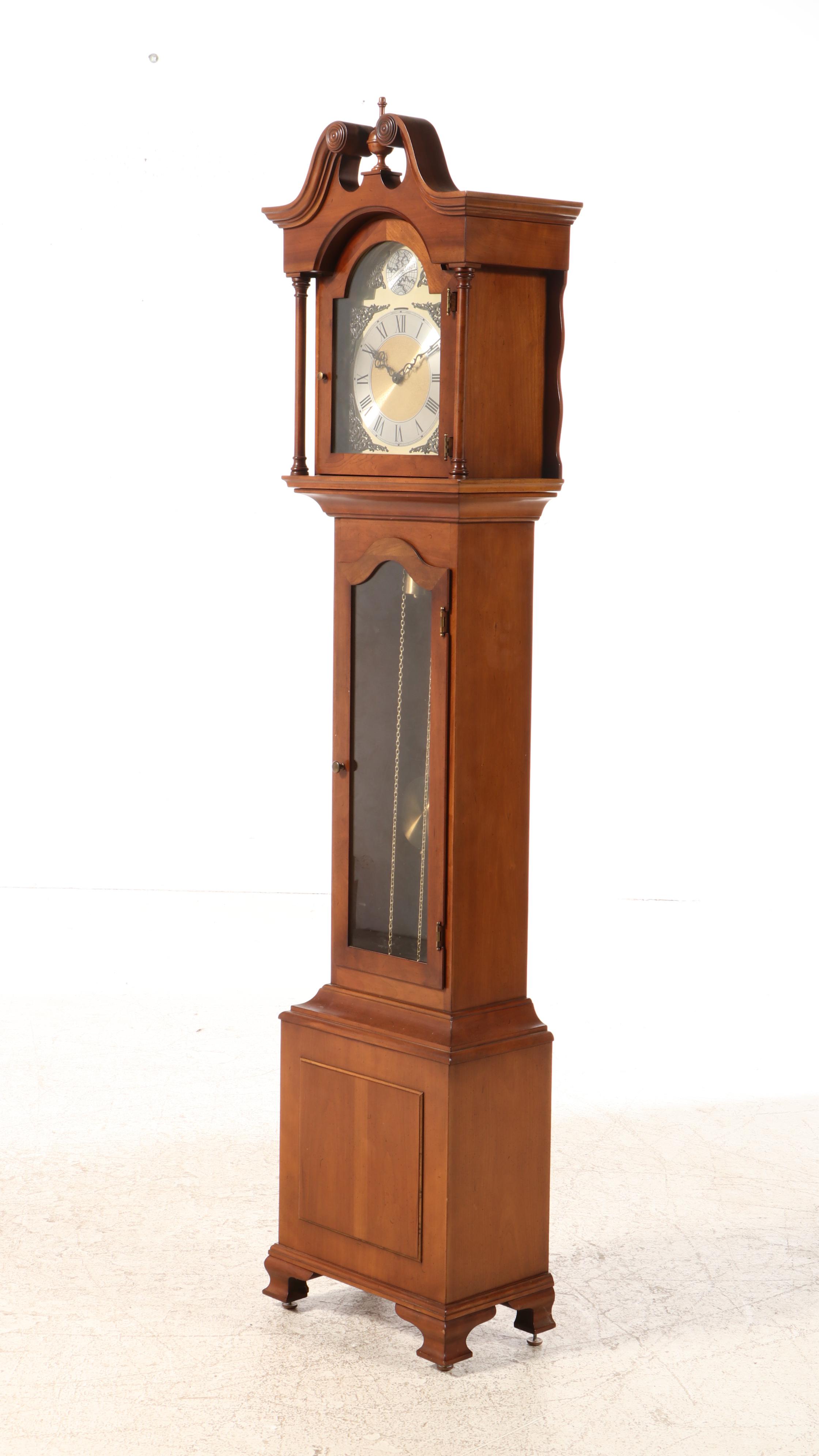 Colonial Mfg. of Zeeland Maple Case Grandmother Clock, Mid to Late 20th Century
