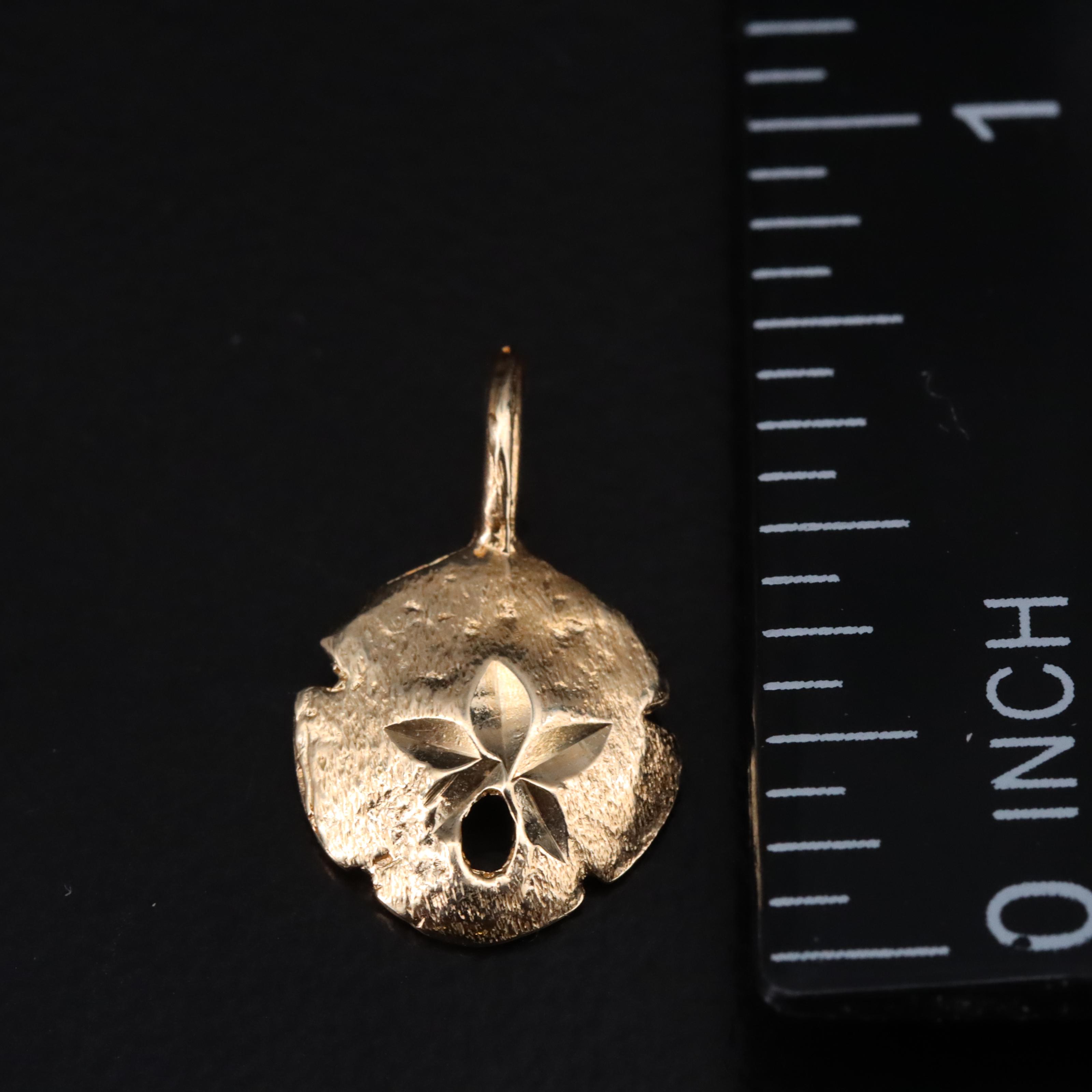 14K Flower Pendant