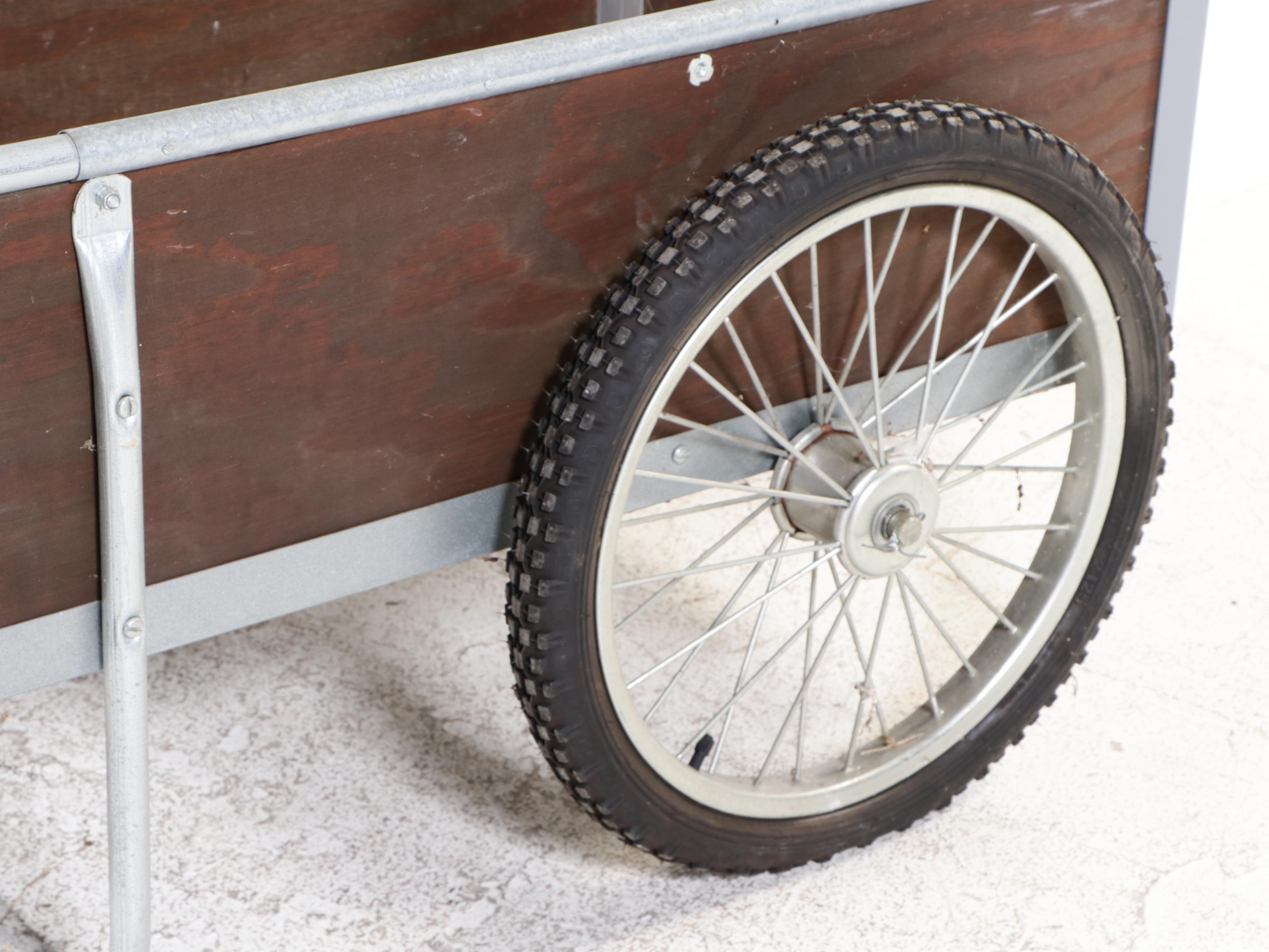 Wooden Panel Yard Cart