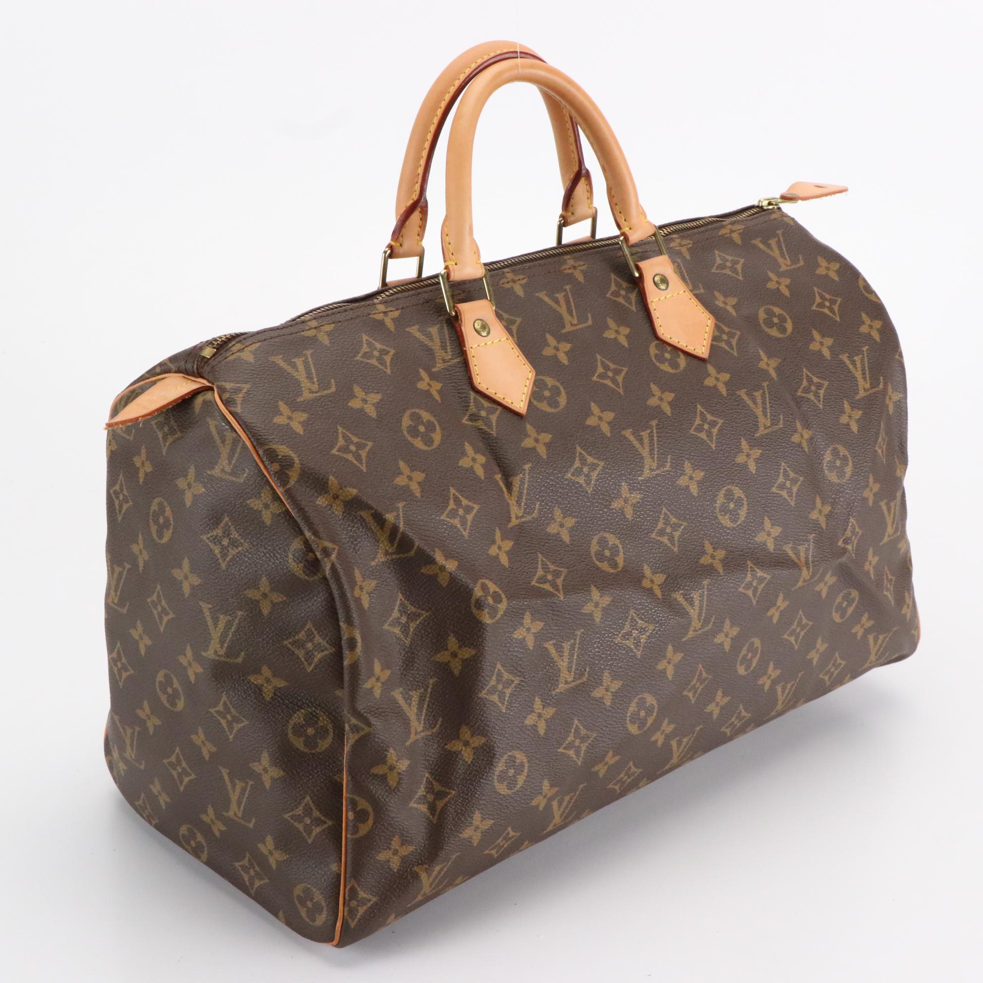 Louis Vuitton Speedy 40 Handbag in Monogram Canvas and Vachetta Leather