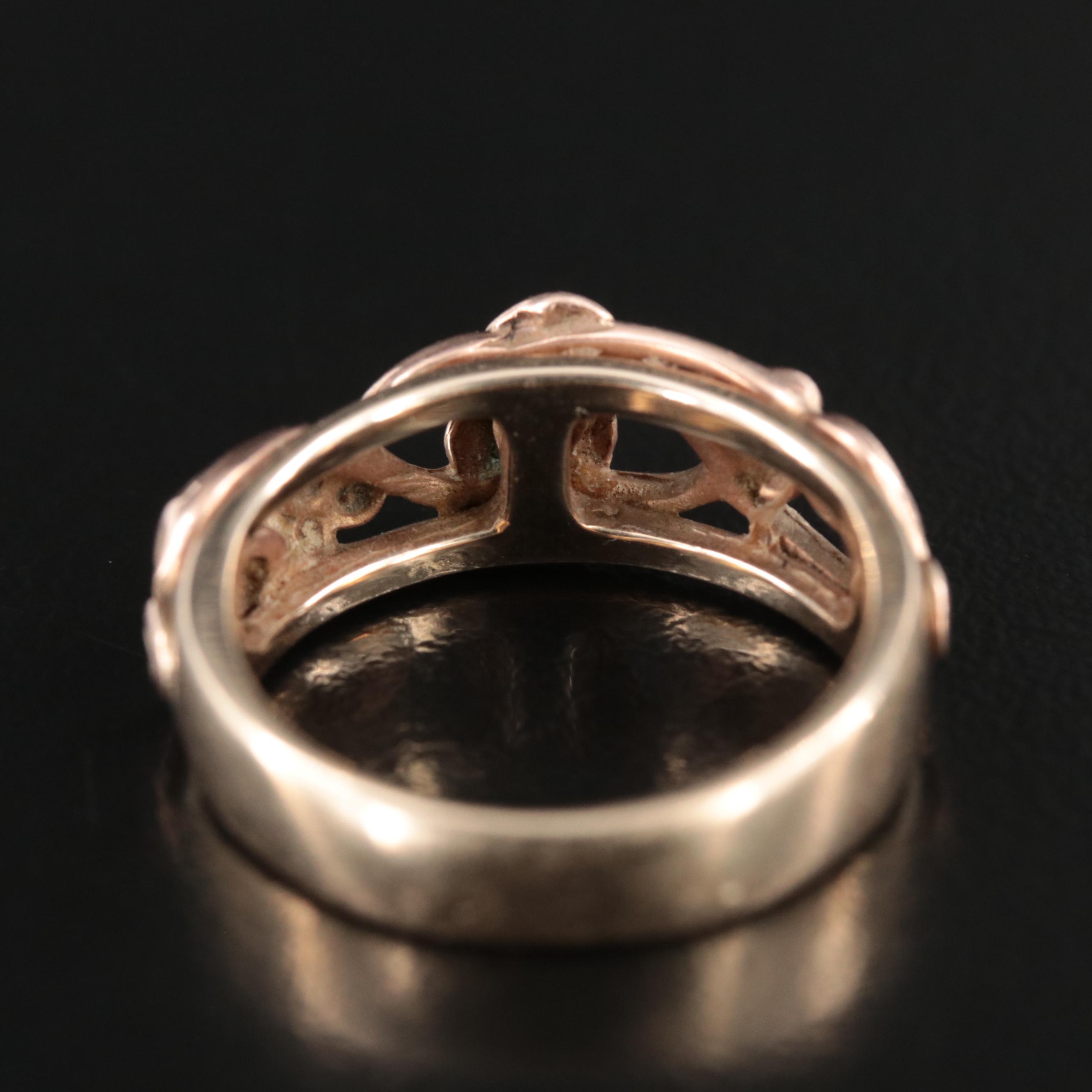9K Grape Vine Ring