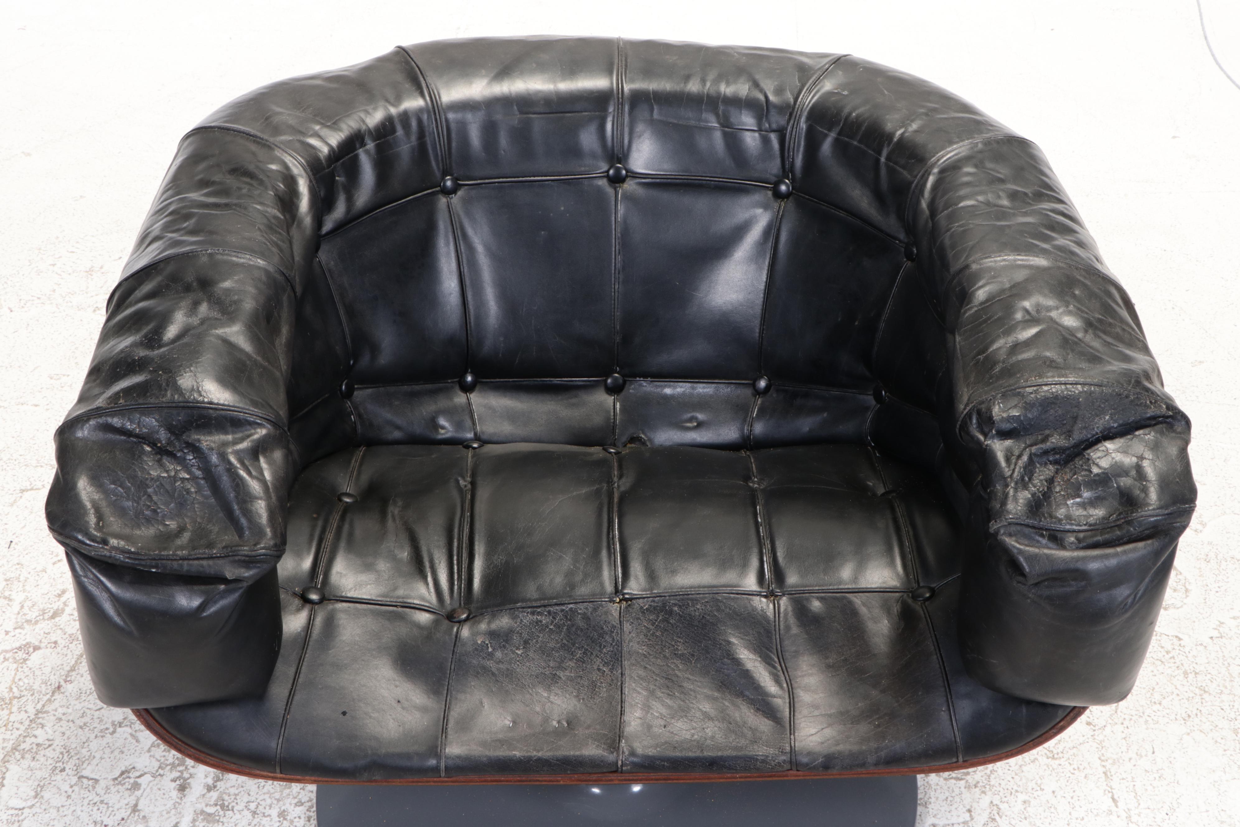 Martin Grierson for Arflex Laminated Rosewood and Leather "London" Lounge Chair