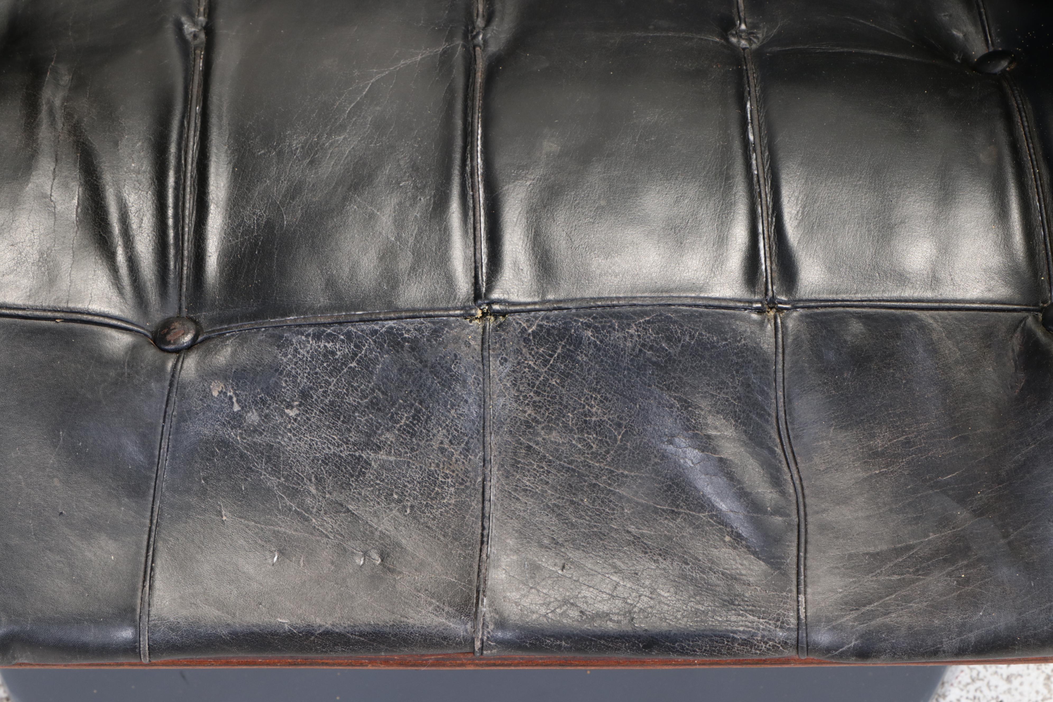 Martin Grierson for Arflex Laminated Rosewood and Leather "London" Lounge Chair