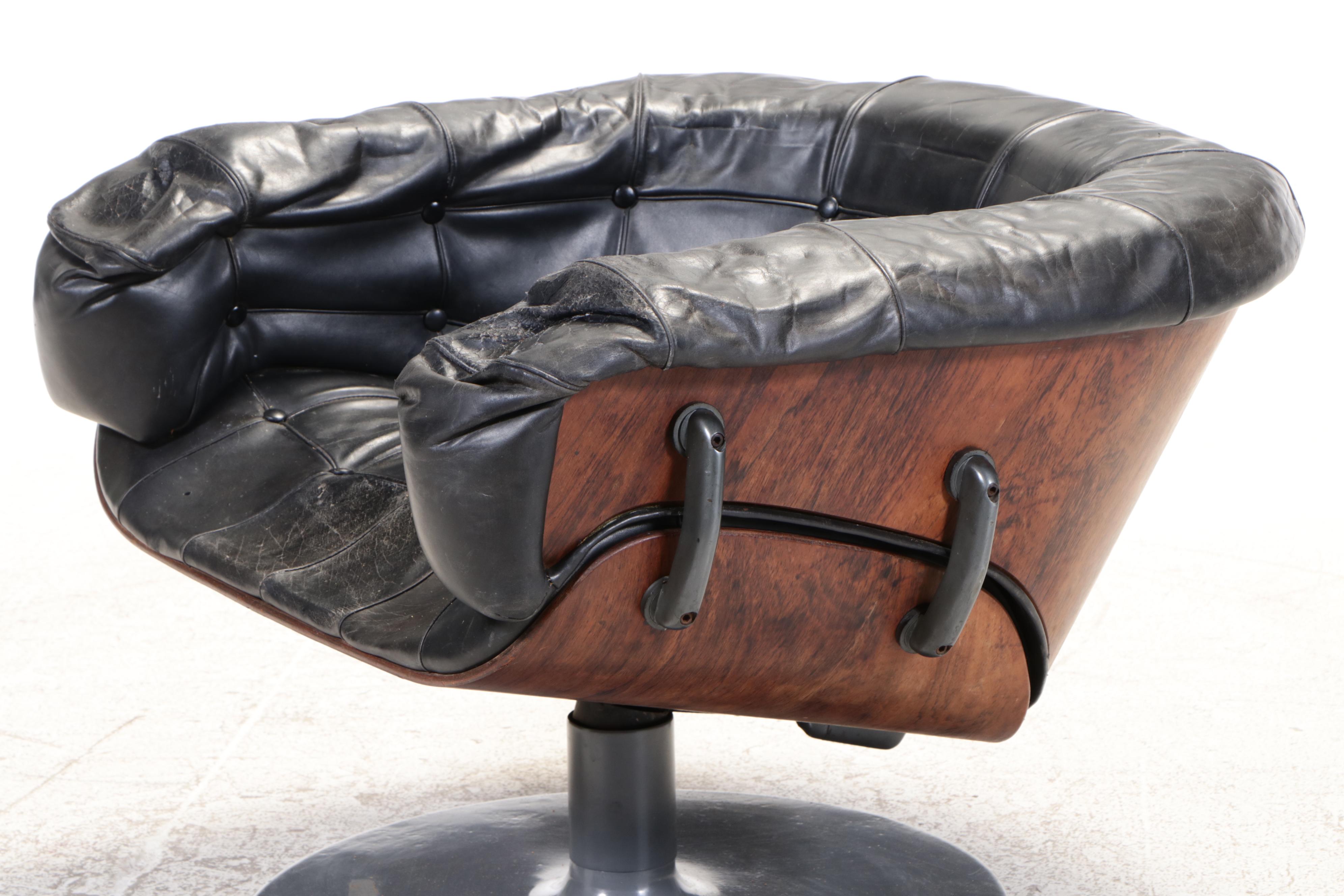 Martin Grierson for Arflex Laminated Rosewood and Leather "London" Lounge Chair