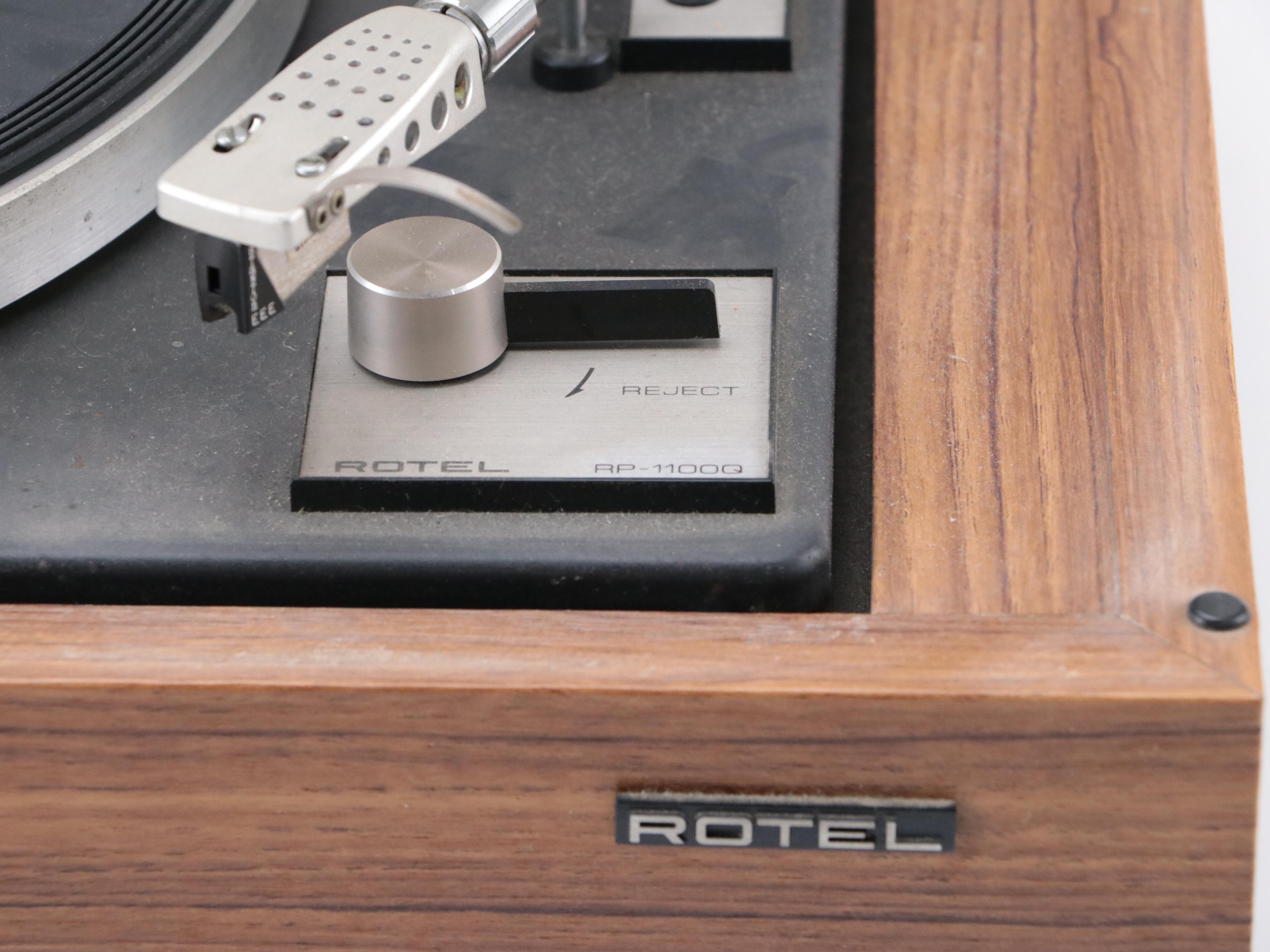 Rotel RP-1100Q Record Player