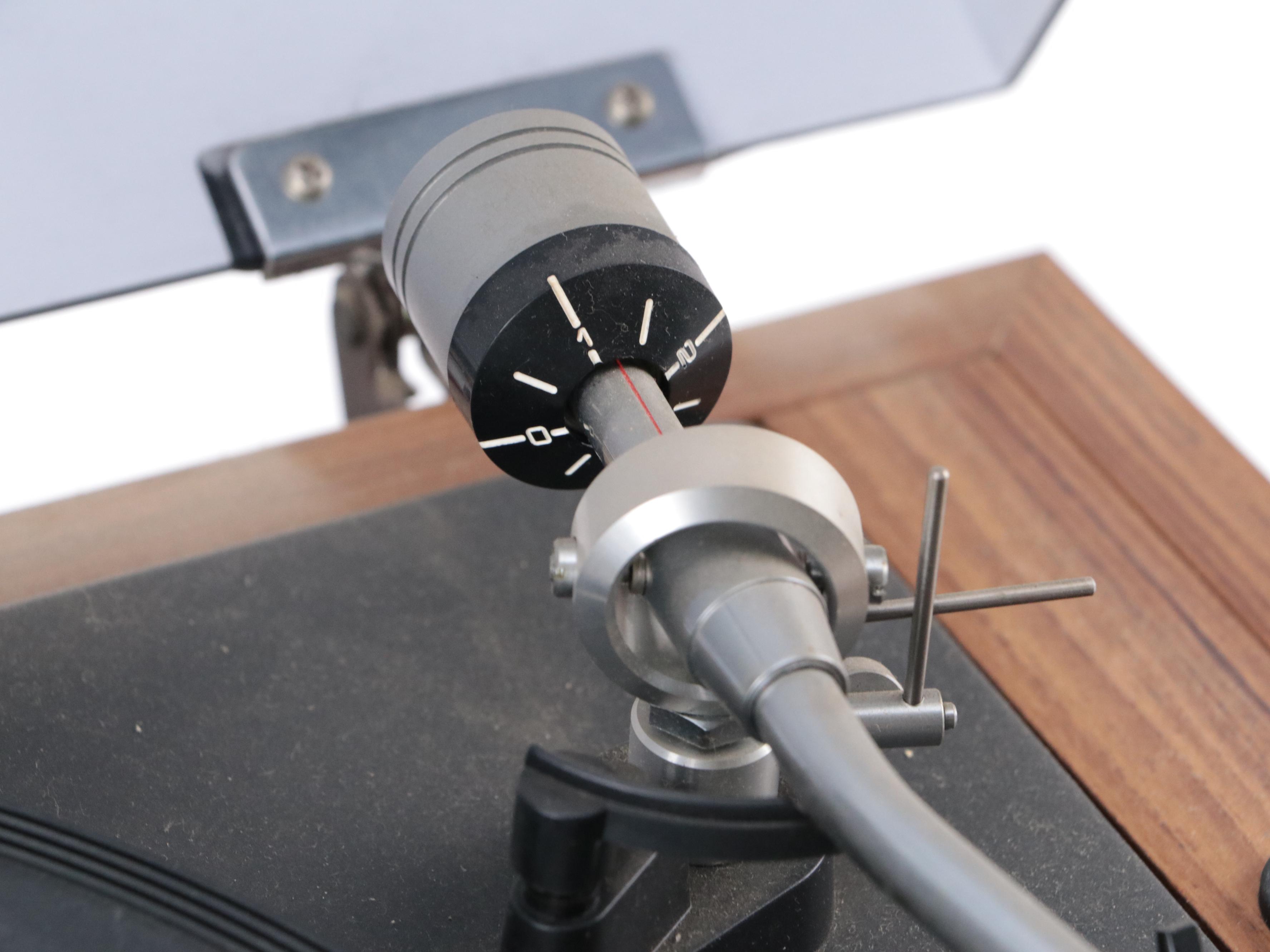 Rotel RP-1100Q Record Player