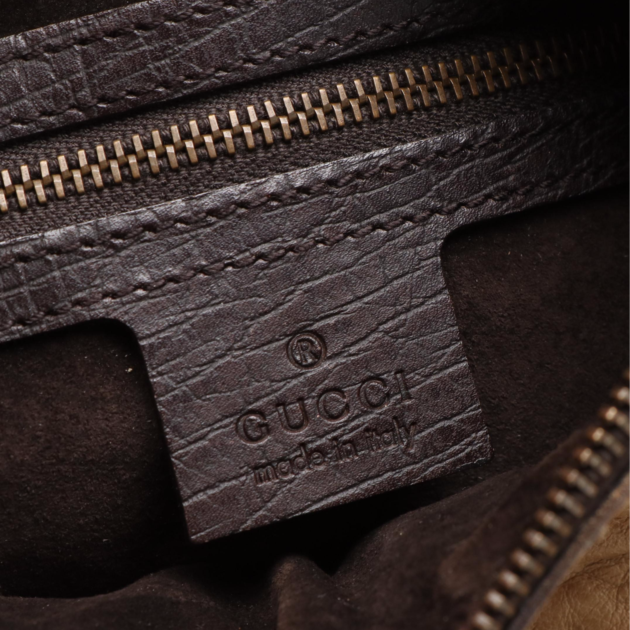 Gucci Horsebit Shoulder Bag in Ostrich Leather