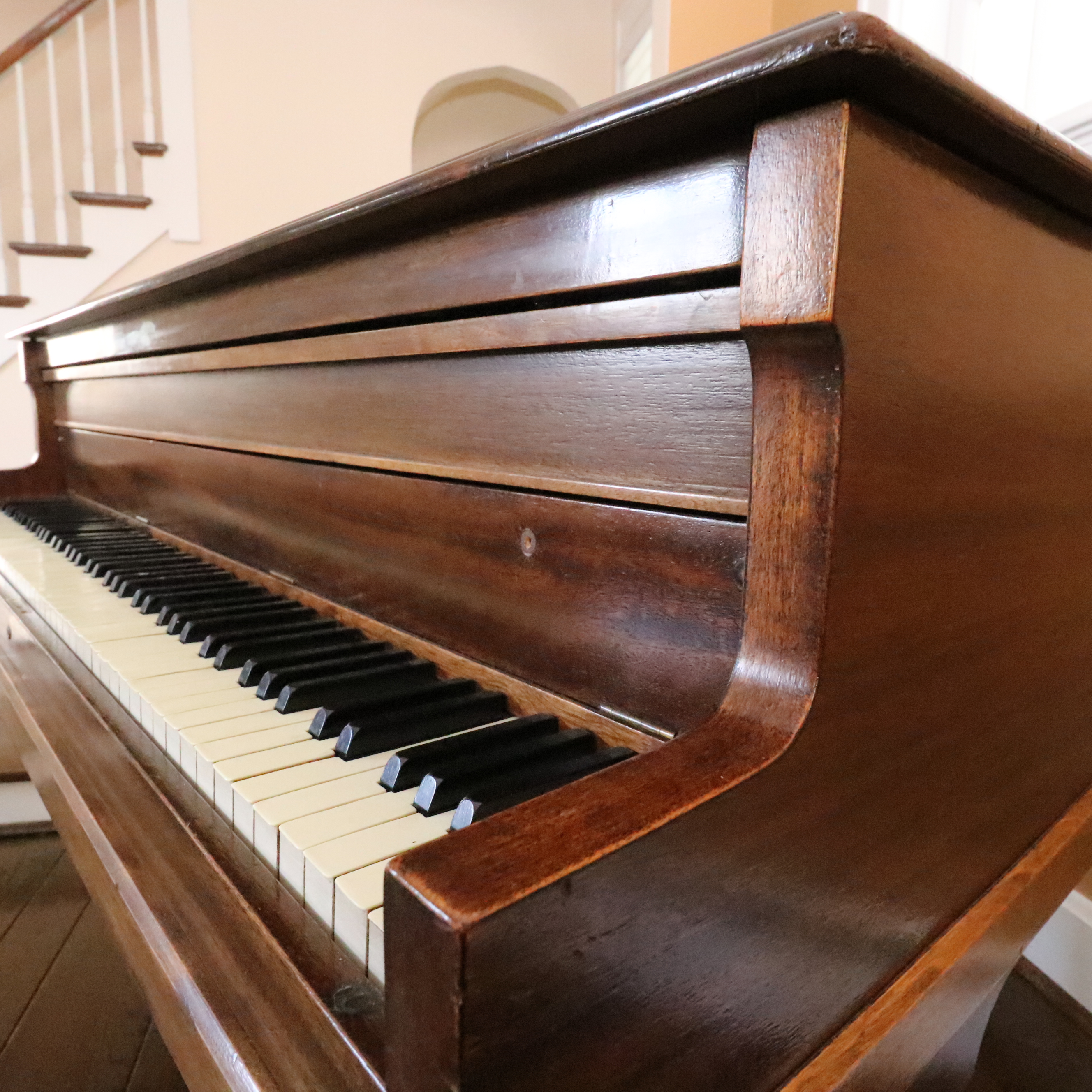 Mahogany Baby Grand Piano, Early 20th Century