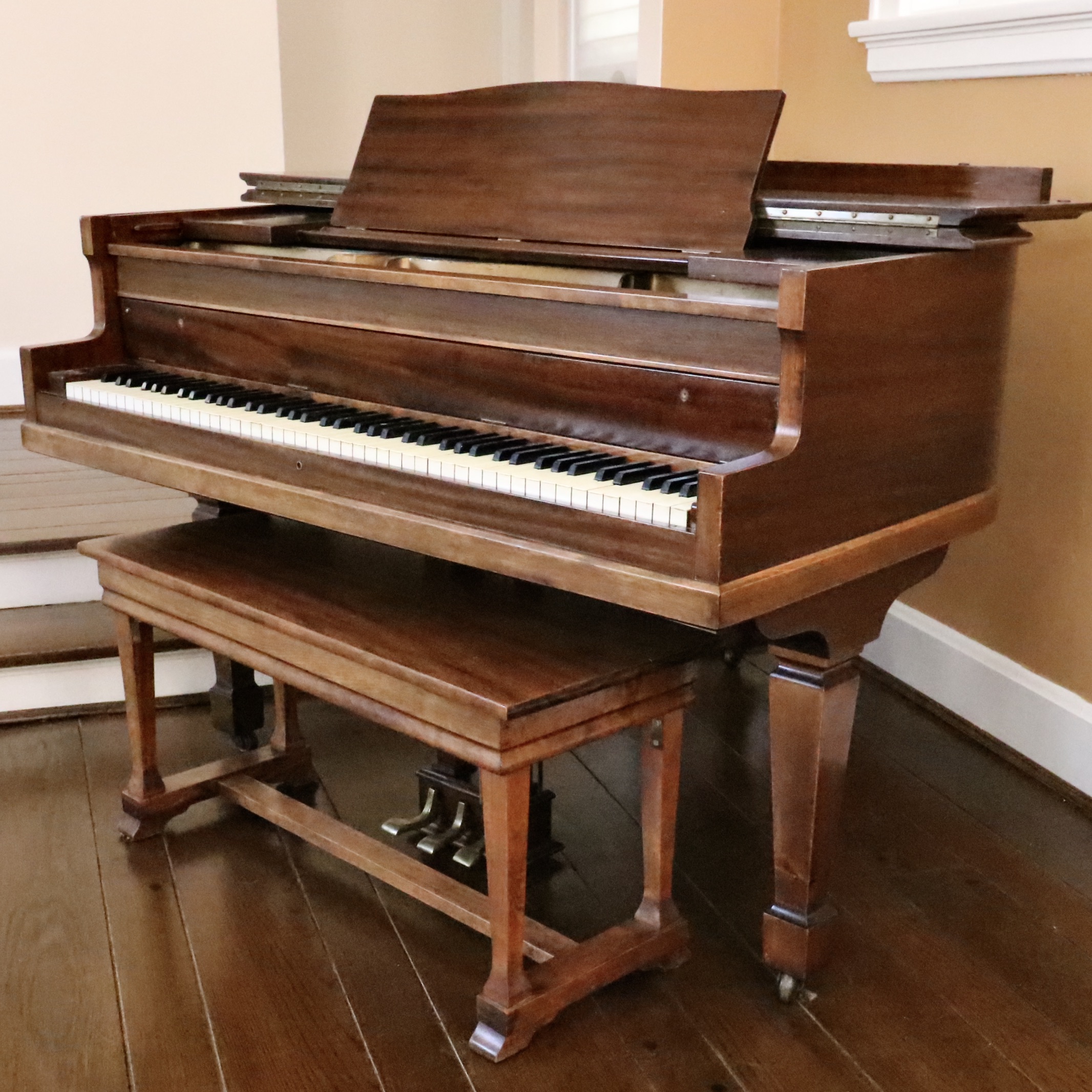 Mahogany Baby Grand Piano, Early 20th Century