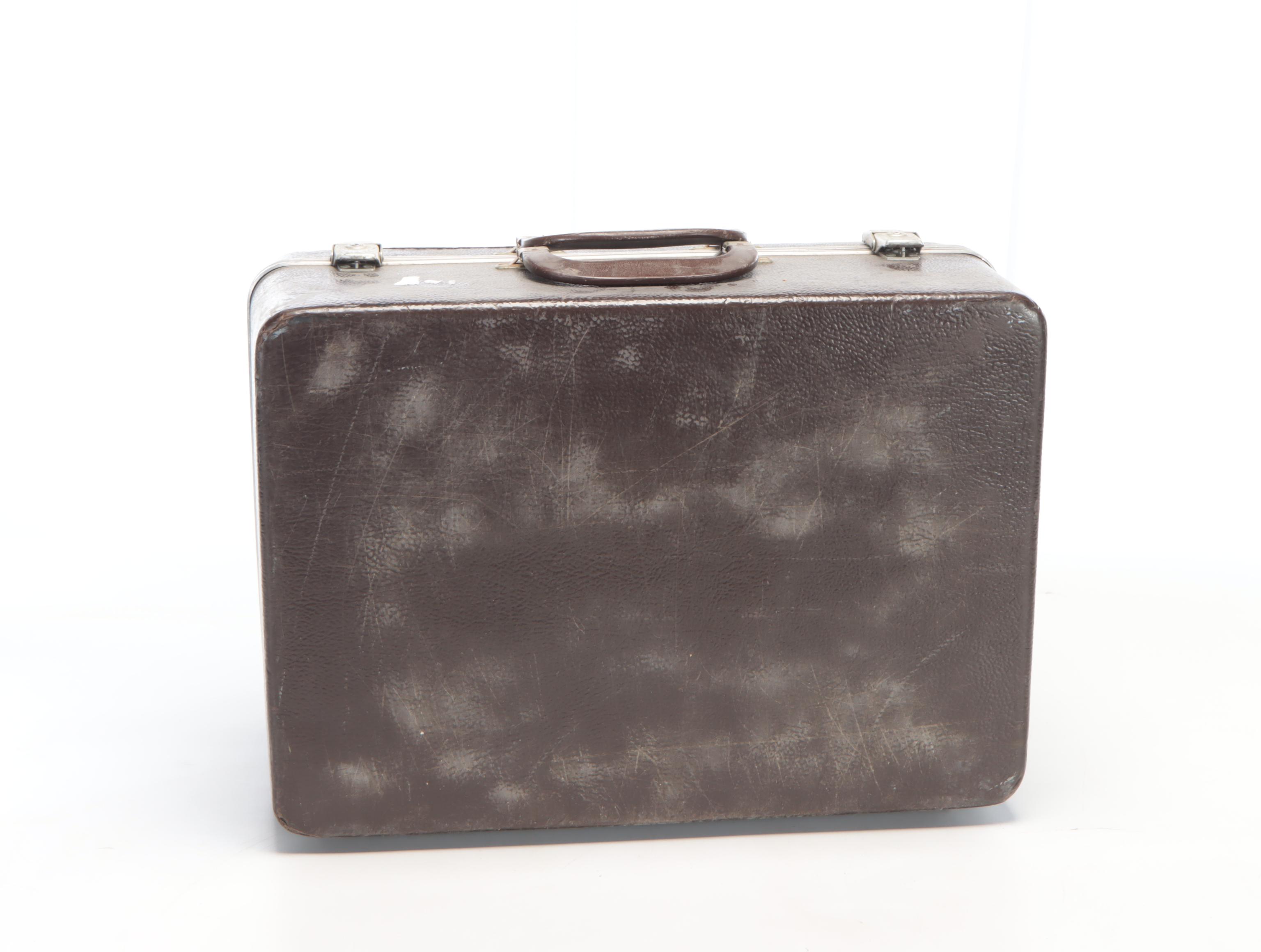 Nikon N2000, FE2 and Other 35mm Cameras, Lenses and Accessories