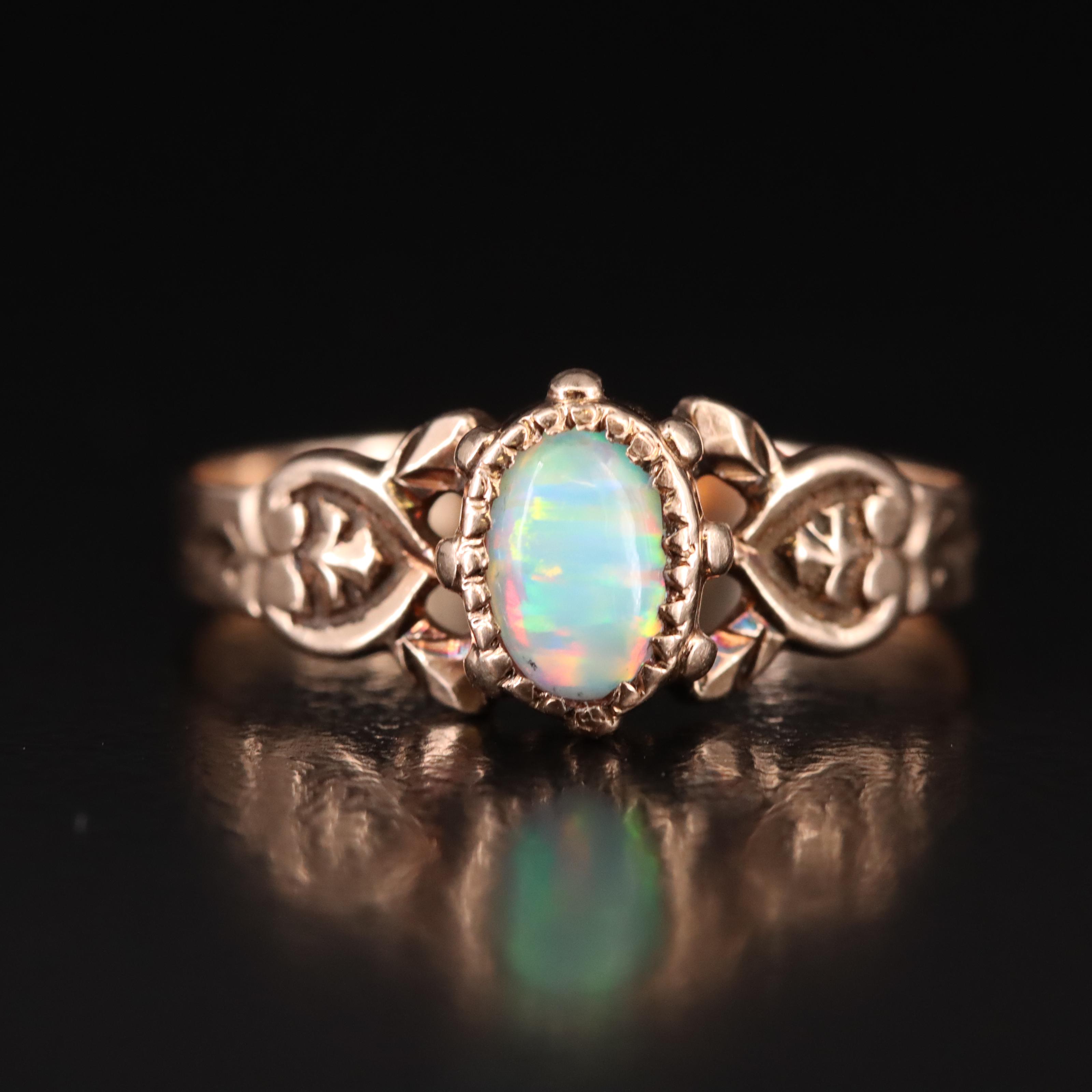 Vintage 10K Solitaire Opal Ring