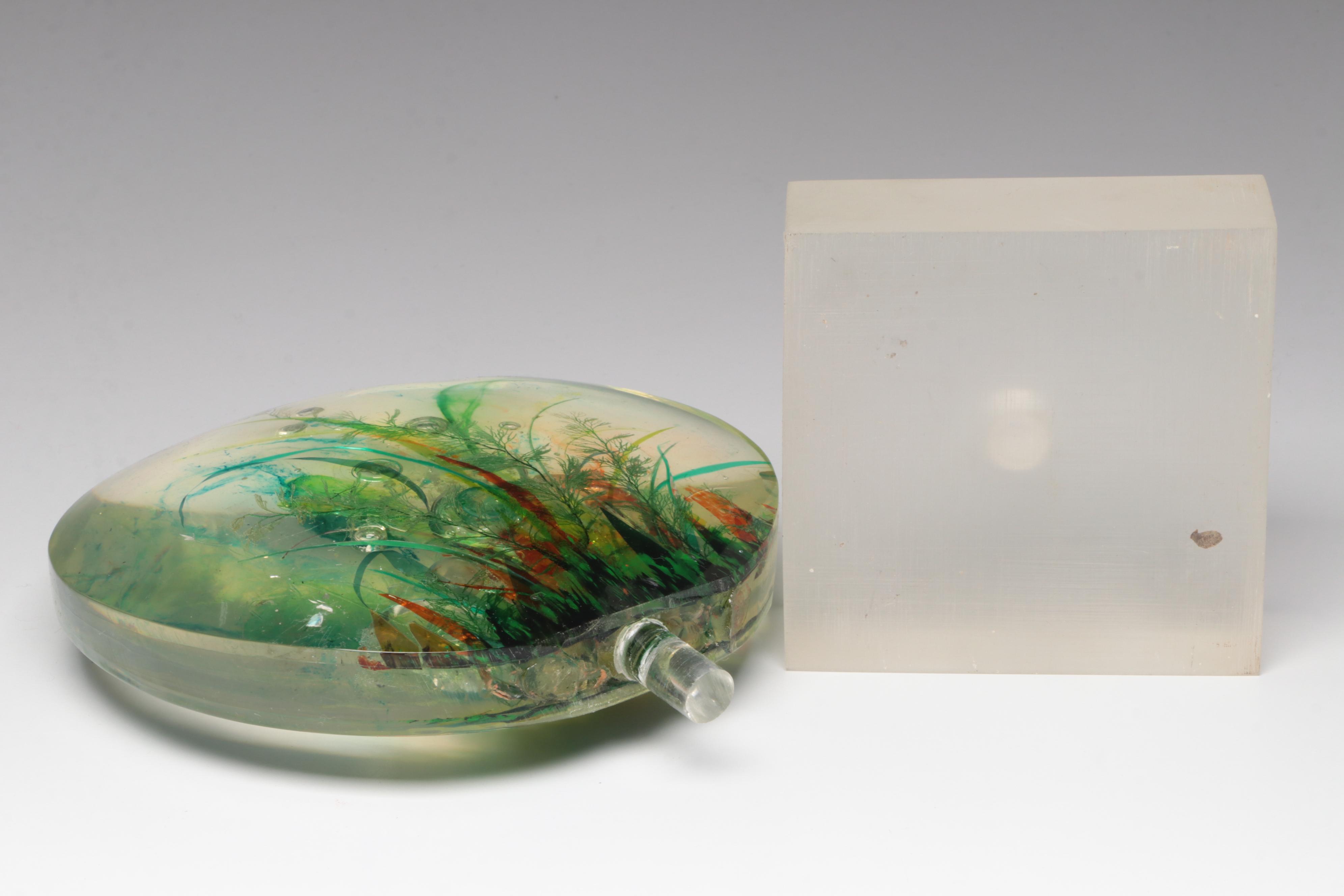 Acrylic Trapped Bubble Aquarium Scene Figure