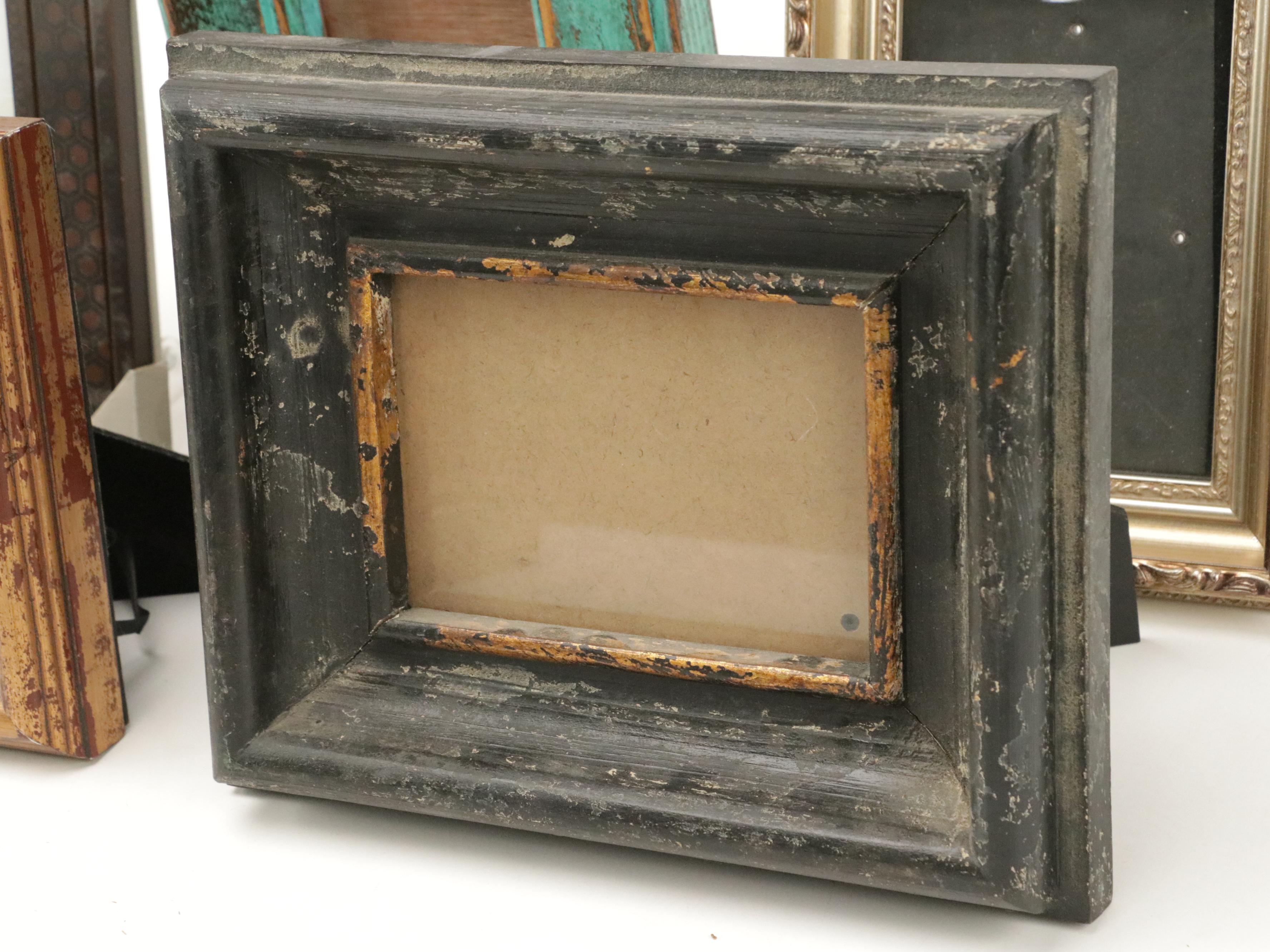 Contemporary Standing Wood Frame with Decorative Metal Flower with Other Frames