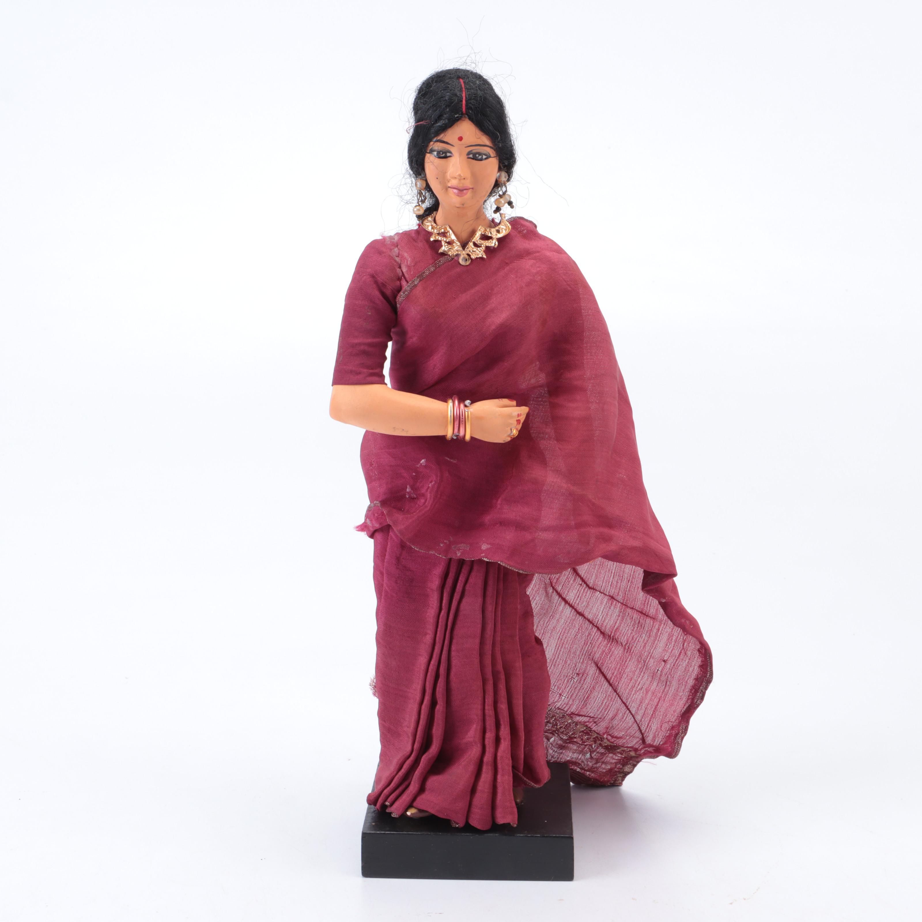 Franklin Heirloom Maryse Nicole "Blushing Rose" Porcelain Doll with Other Dolls