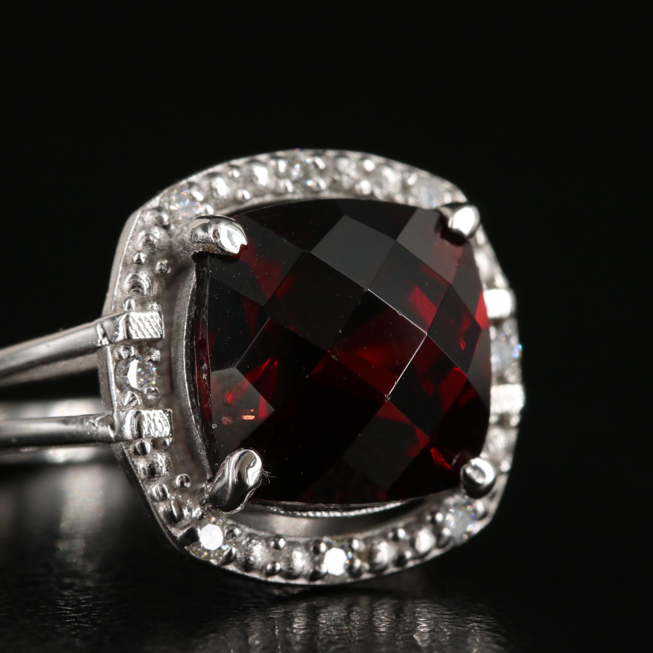 14K Garnet and Diamond Ring