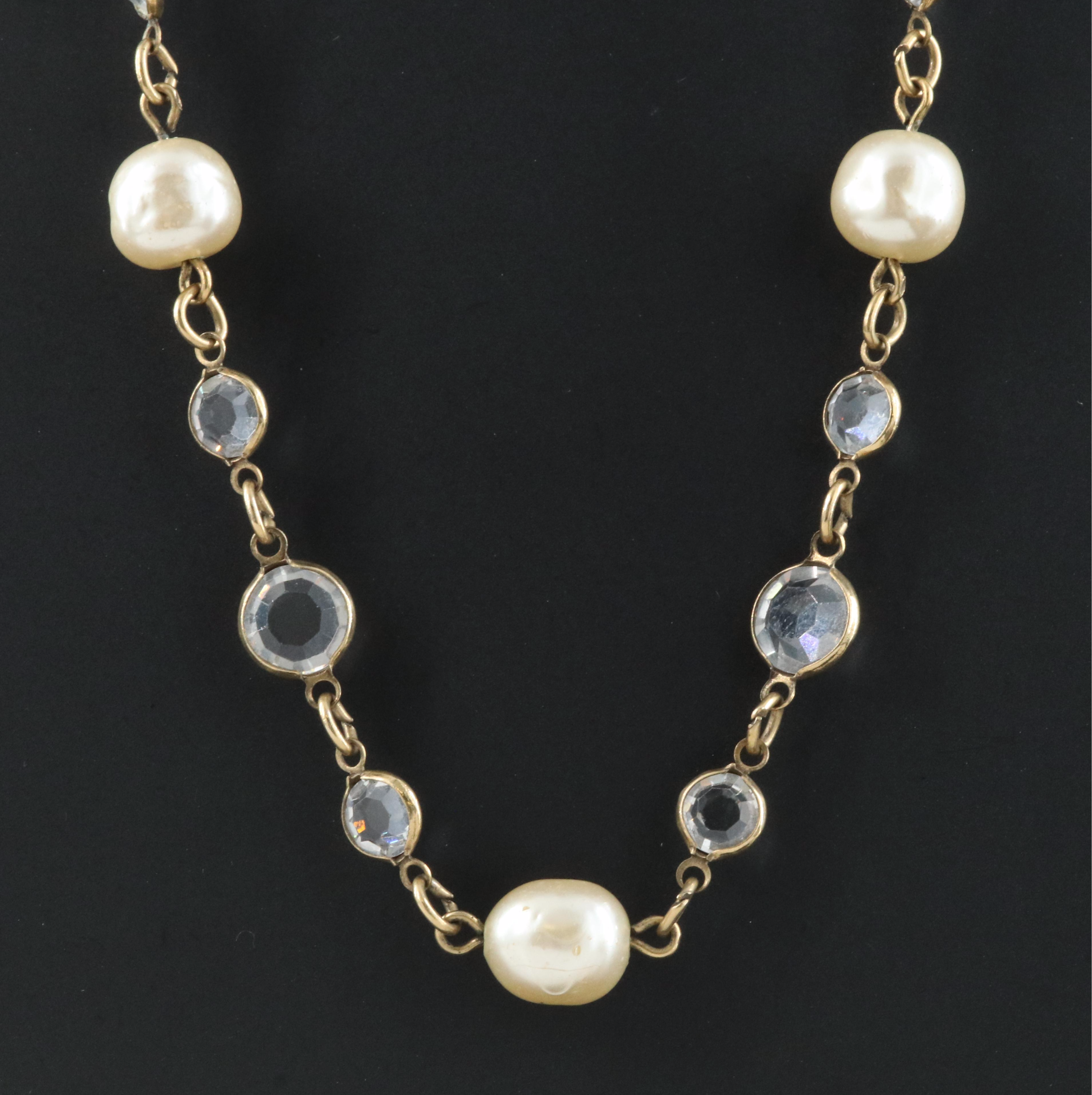 Chanel Paris 1981 Crystal and Faux Pearl Sautoir Chicklet Necklace