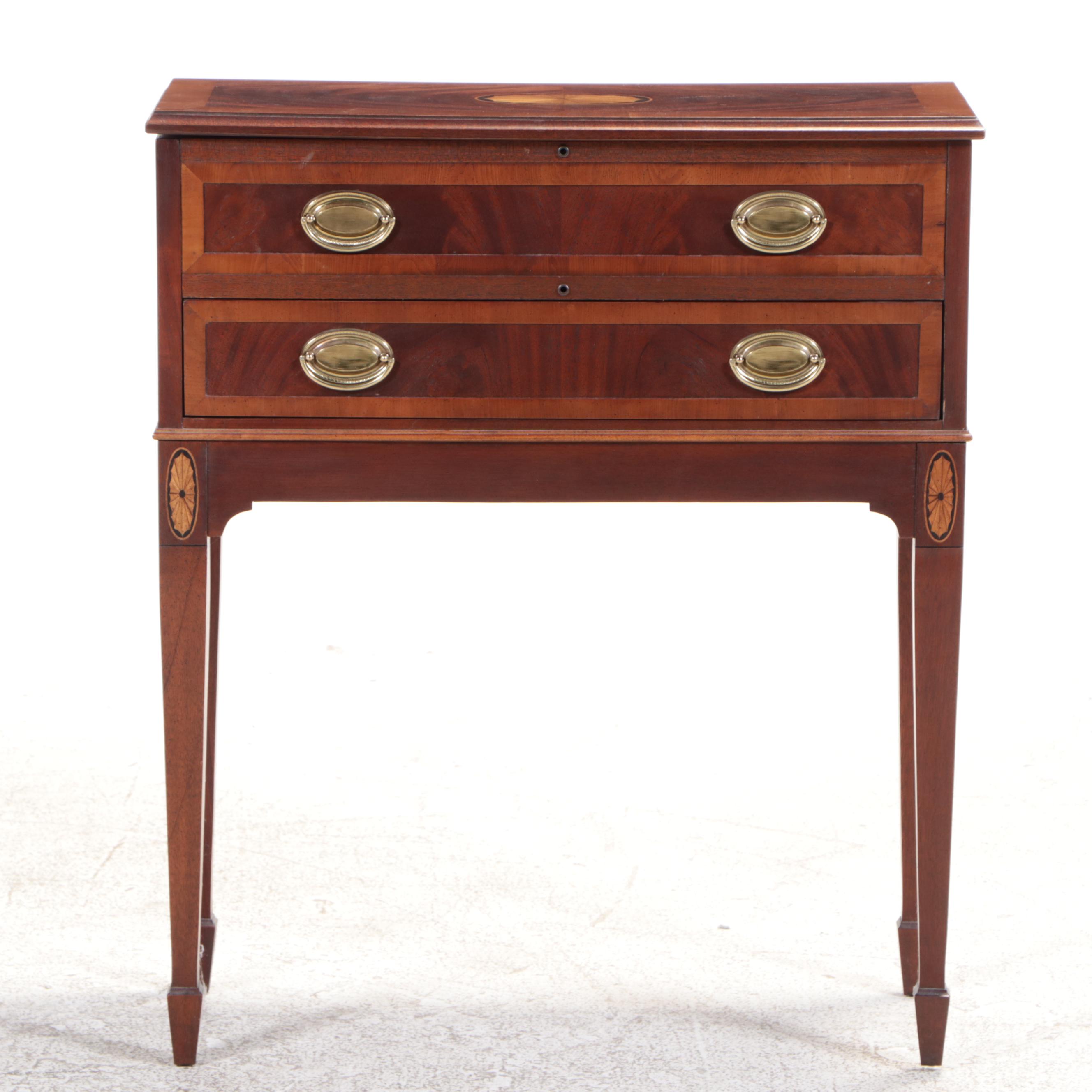 Hekman Federal Style Mahogany and Marquetry Lift-Lid Silver Chest