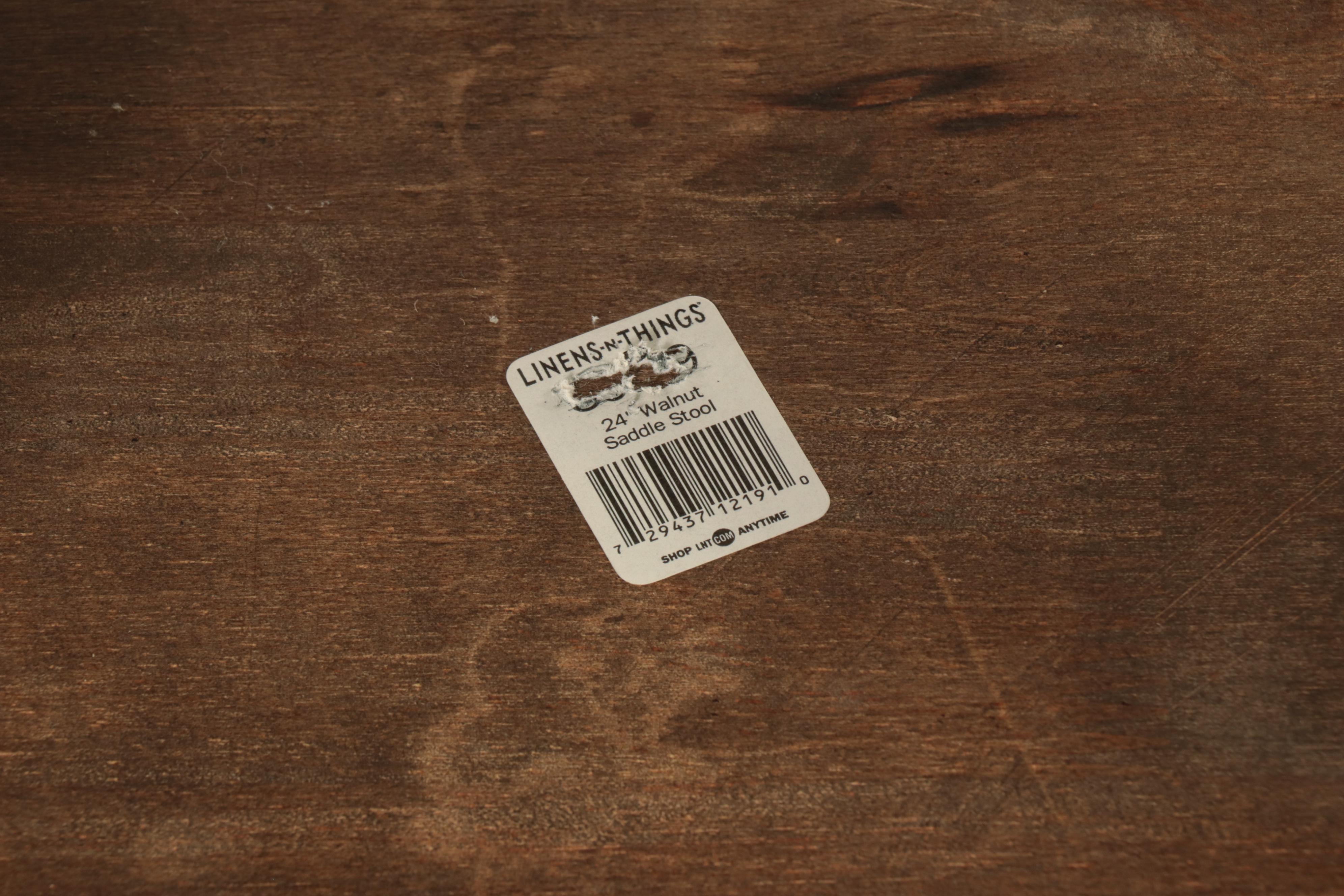 Linens 'n Things WalnutStained Saddle Style Barstools and Counter