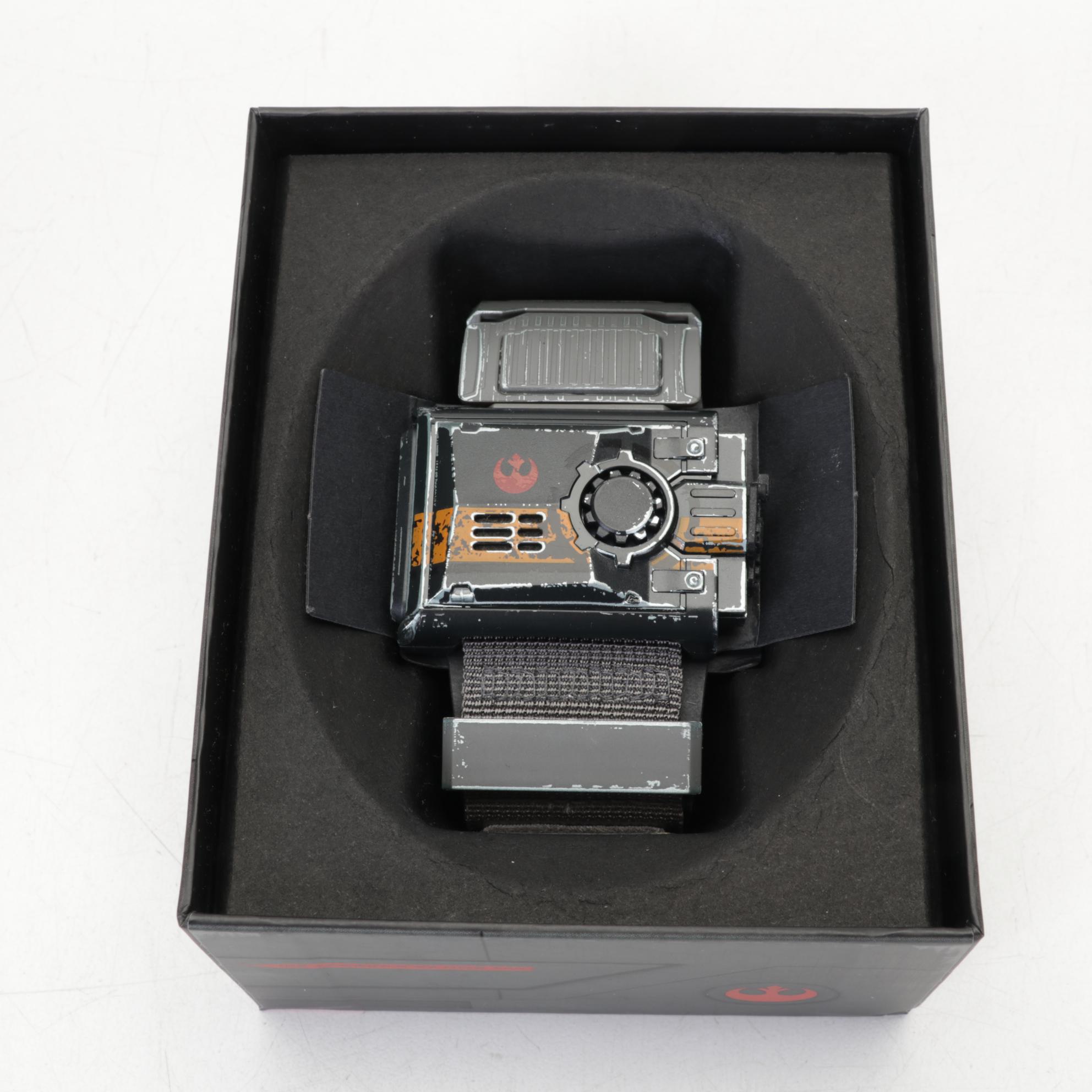 Star Wars Sphero R2-D2  and BB-8 Droids With Force Band Controller