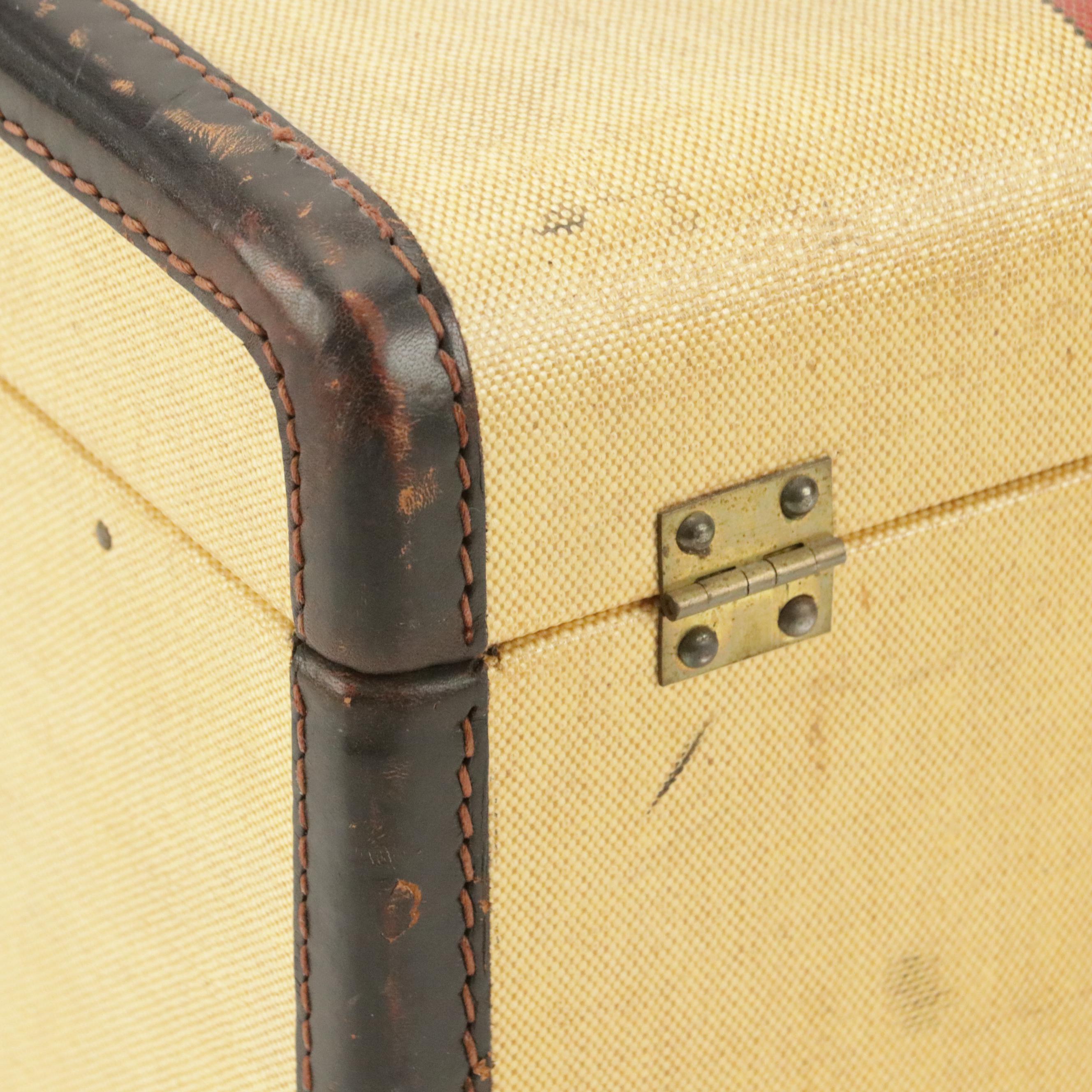 OshKosh Luggage Train Case with Leather Trim and Brass Hardware EBTH