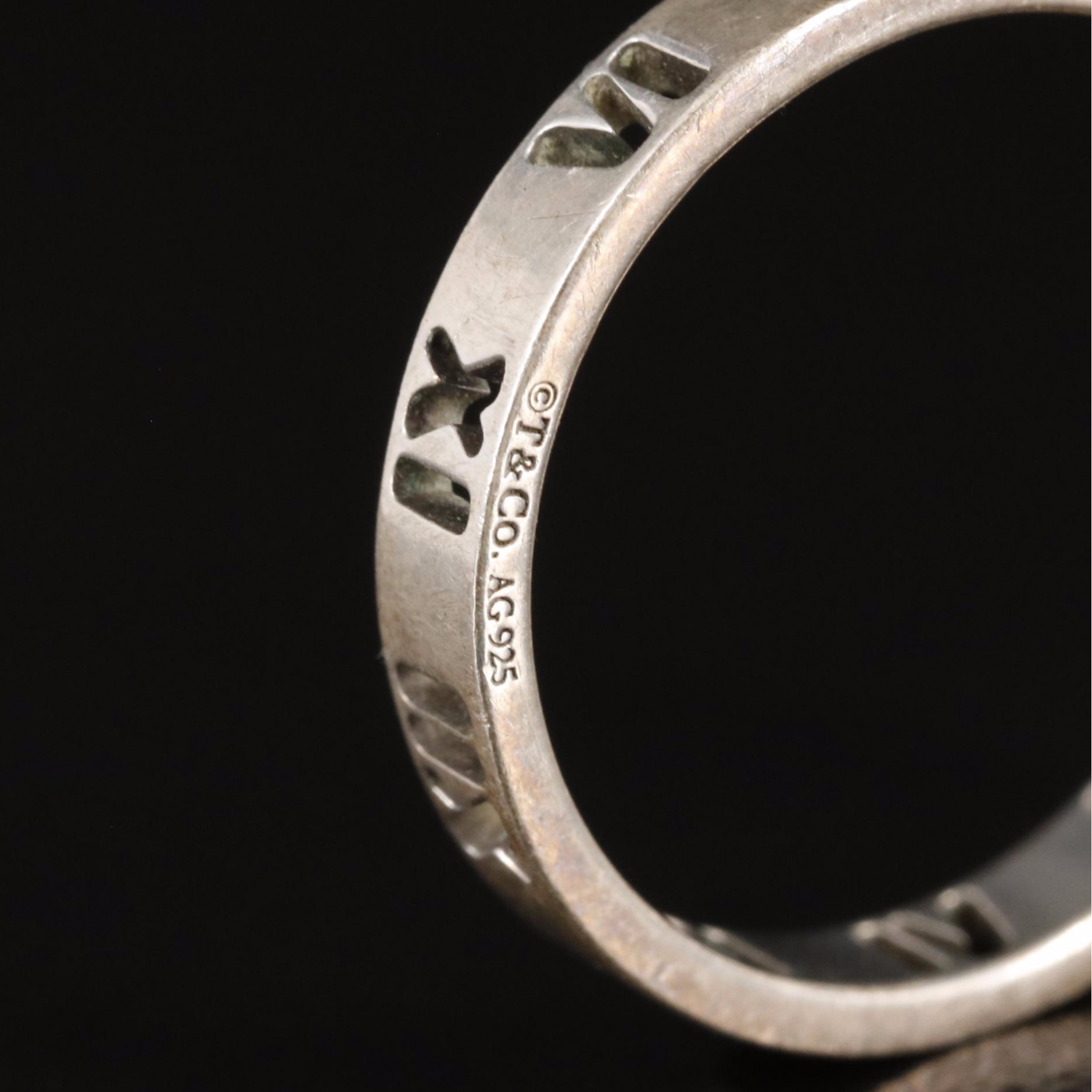 Tiffany & Co. Roman Numeral Band Ring With Box