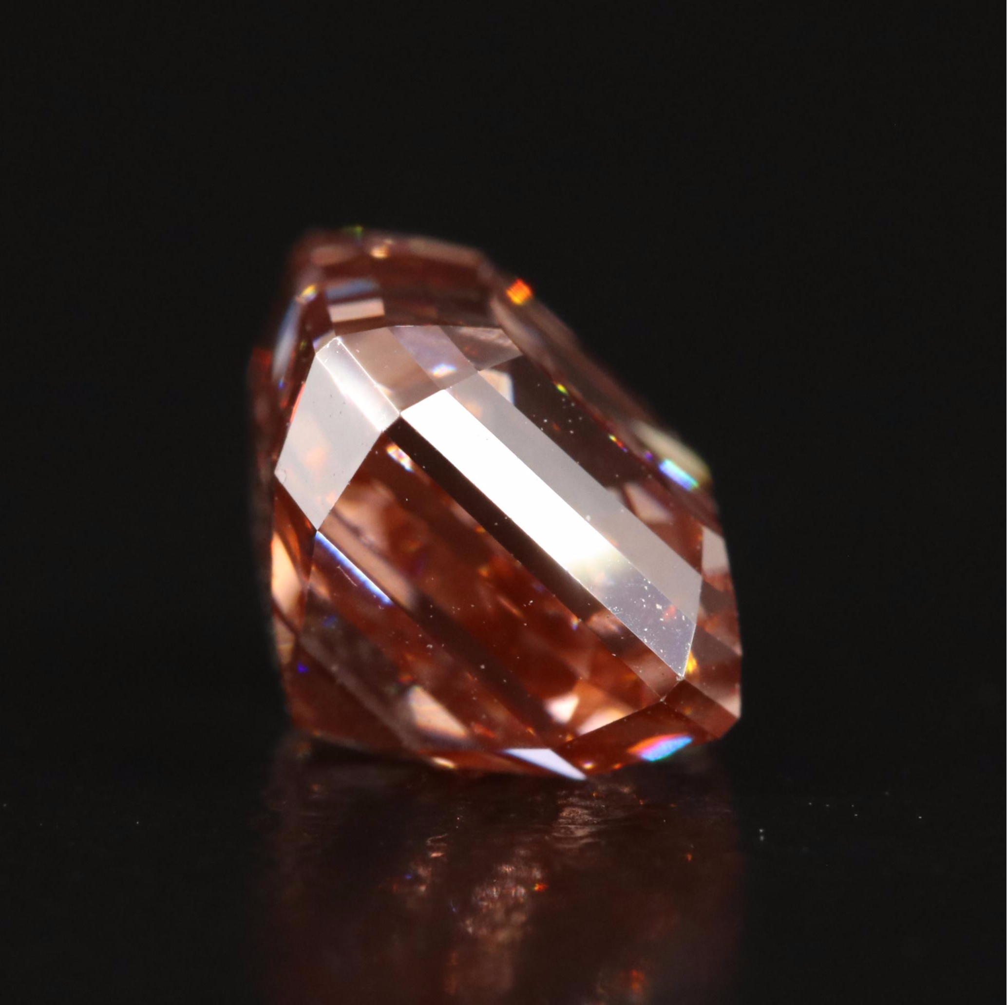 Loose 3.00 CT Fancy Pinkish Orange Diamond