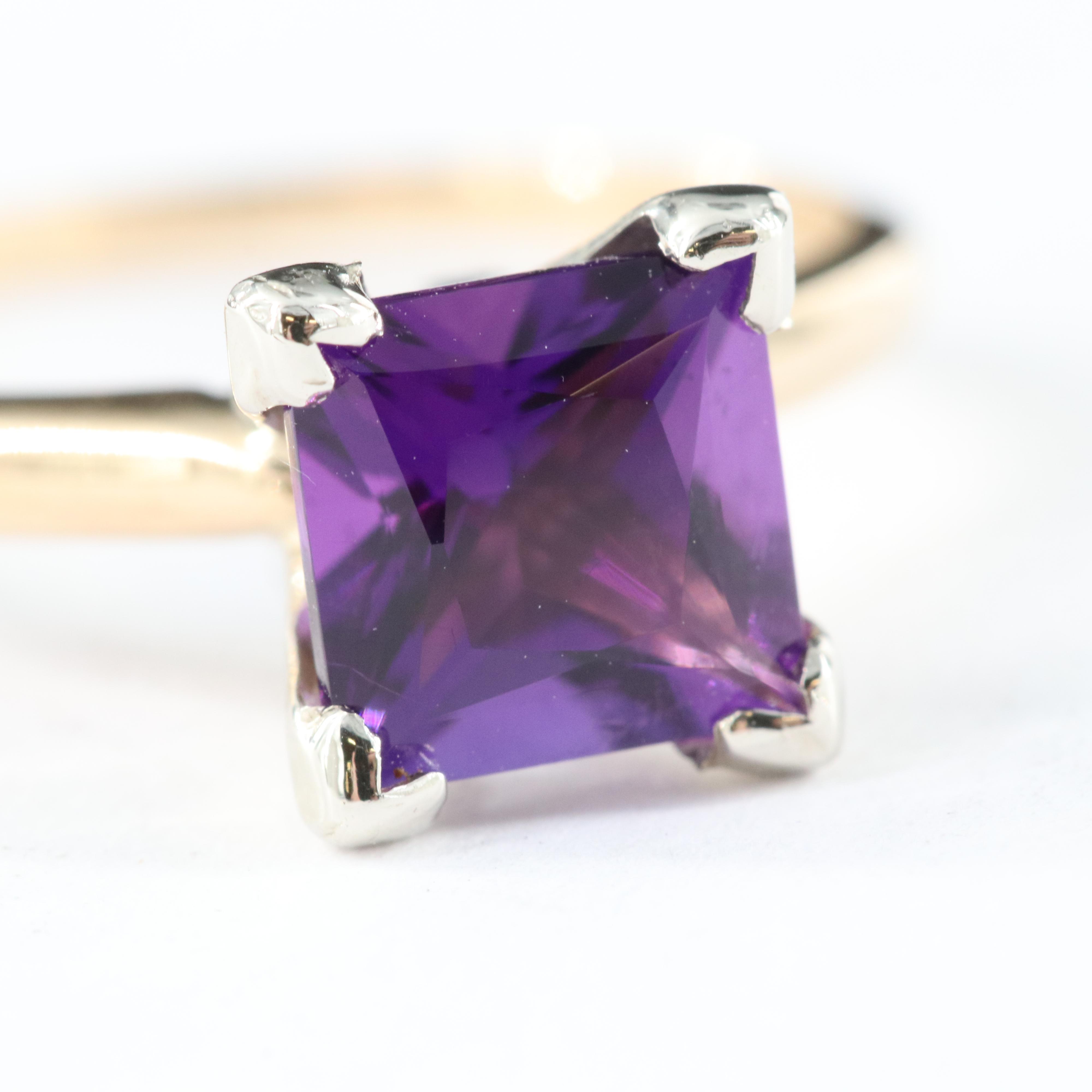 14K Amethyst Solitaire Ring