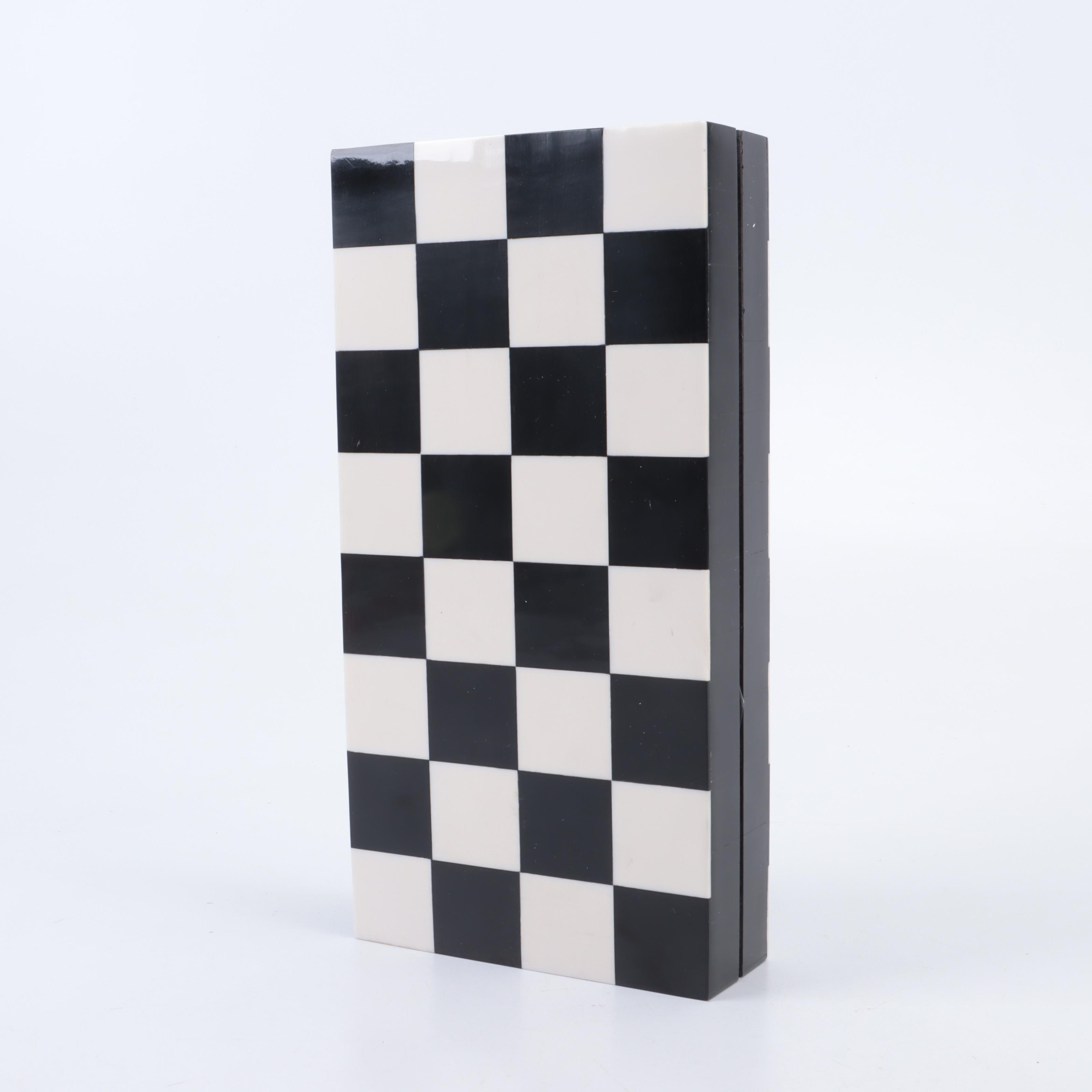 Indian Bone and Cow Horn Modernist Chess Set