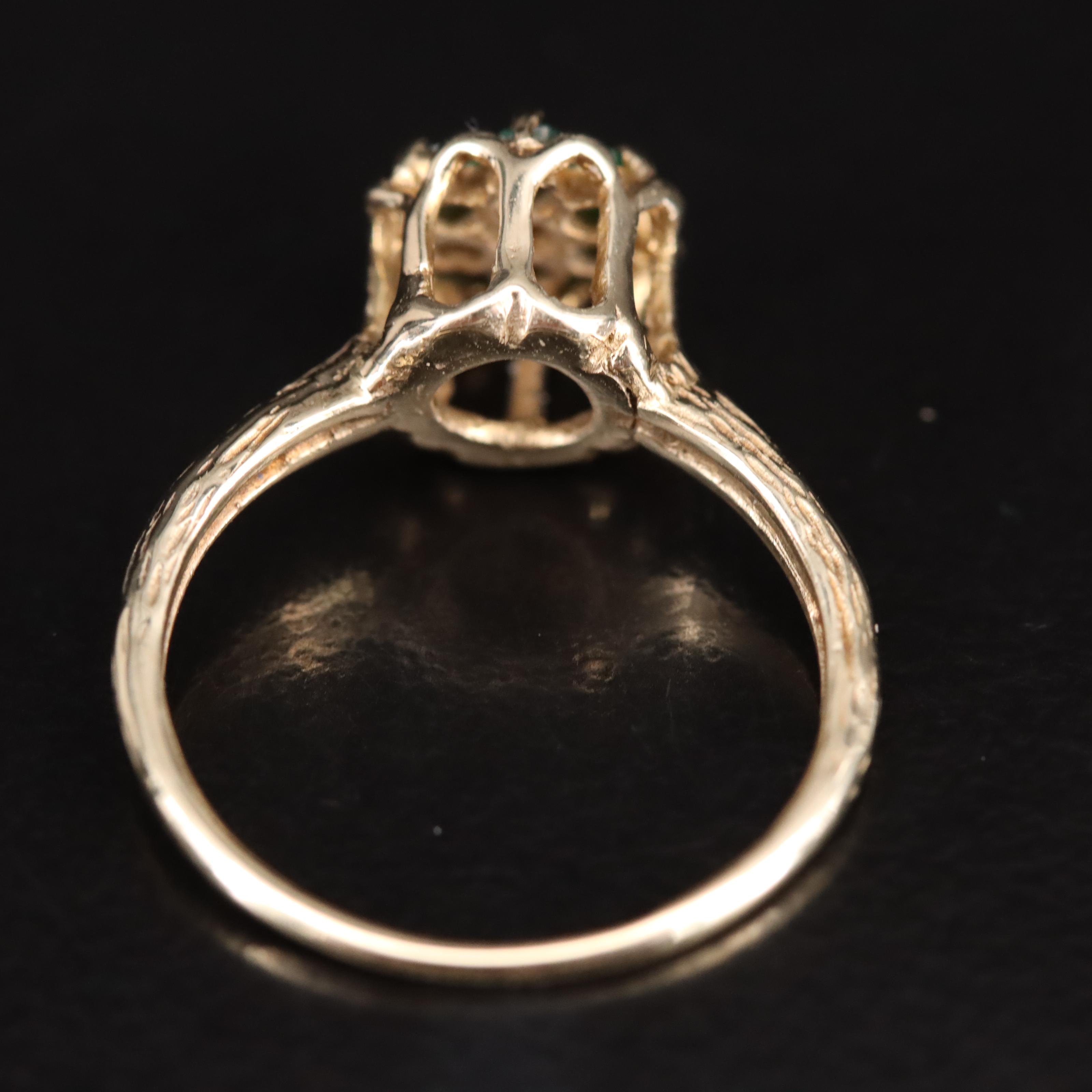 10K Diamond and Emerald Ring