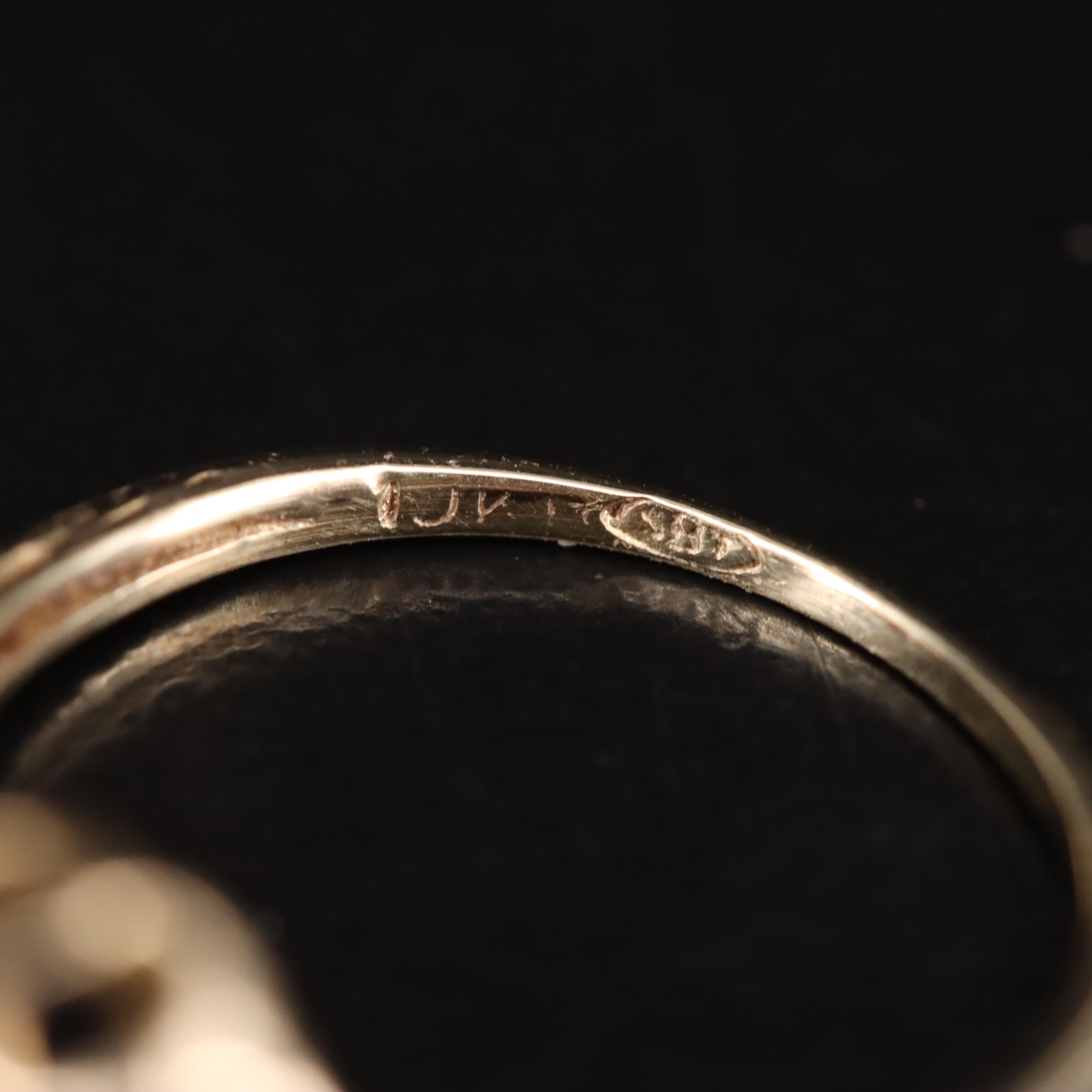 10K Diamond and Emerald Ring