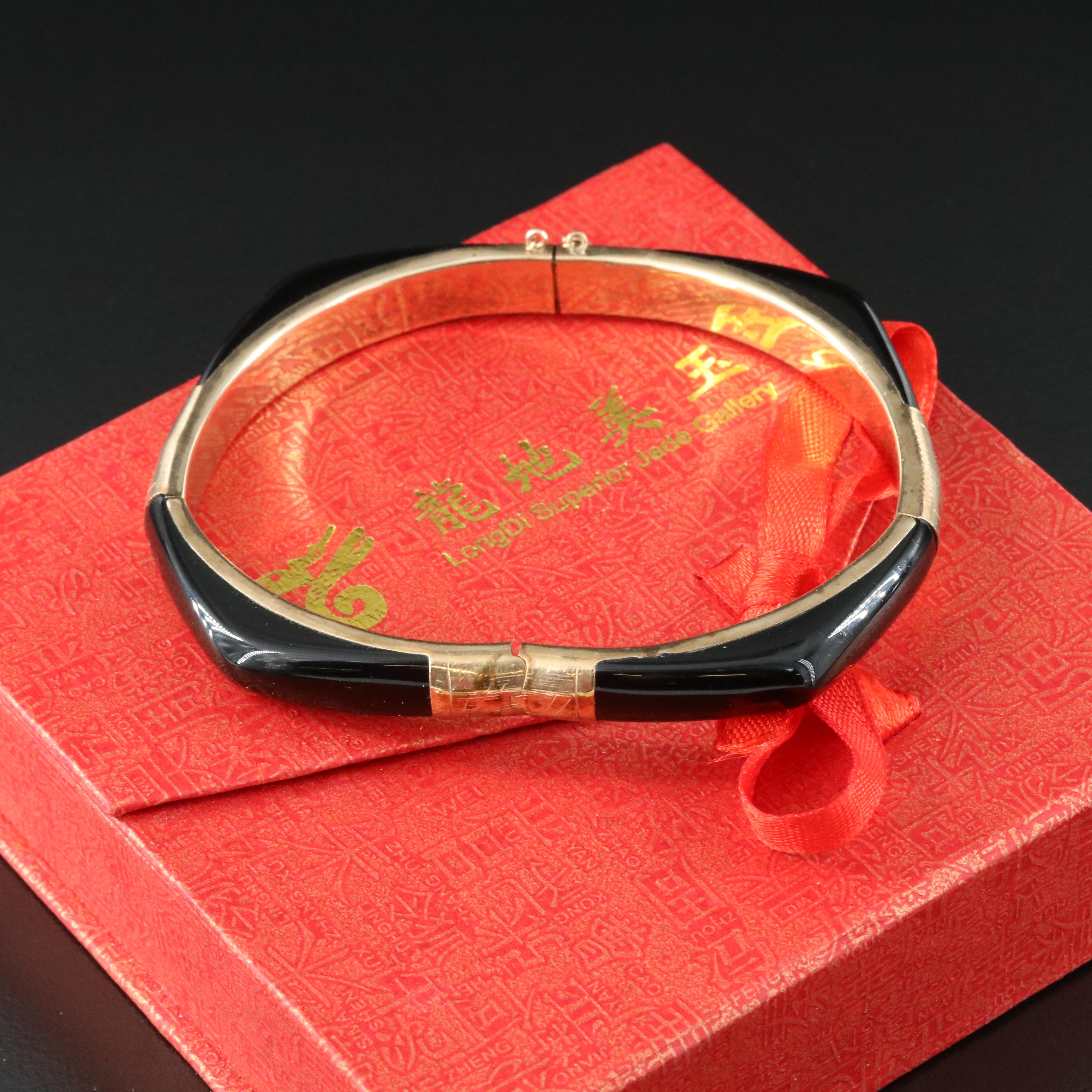 Vintage 10K Black Onyx Hinged Bangle