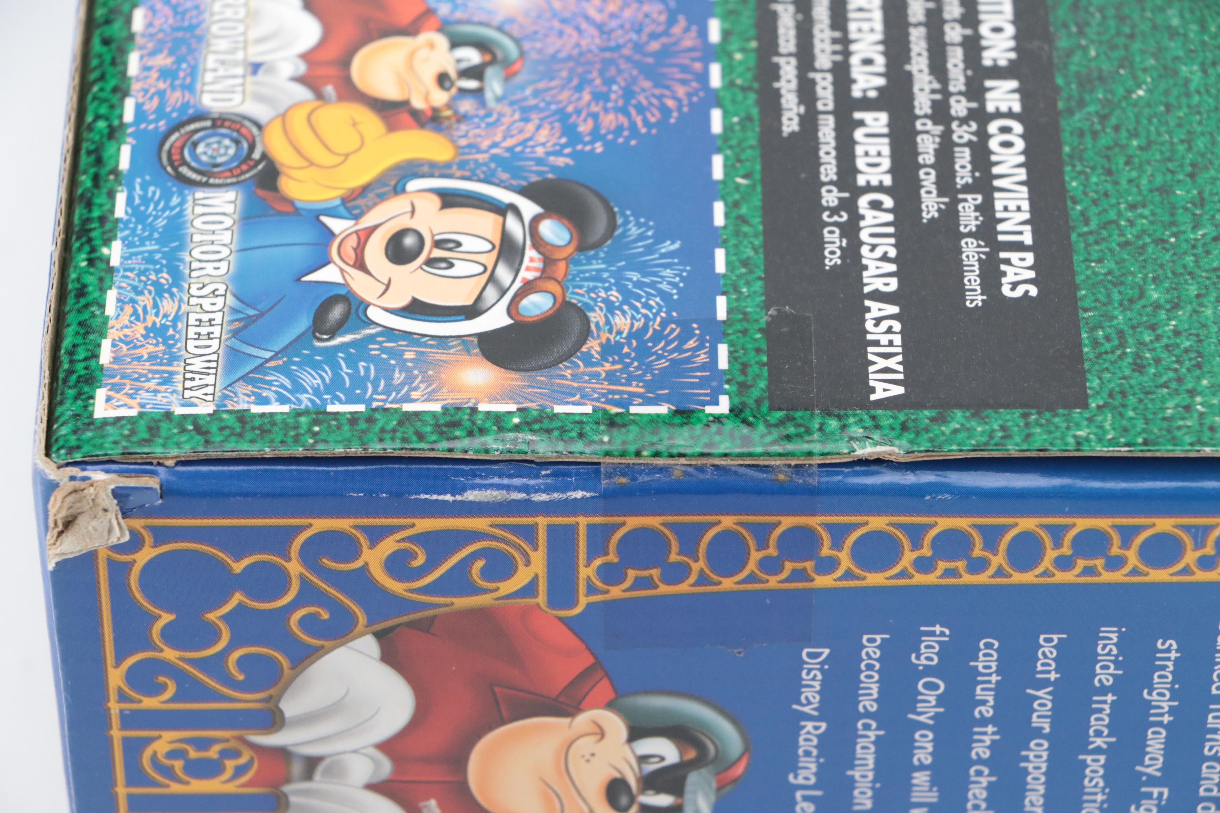 Hasbro MicroMachines Tomorrowland Motor Speedway