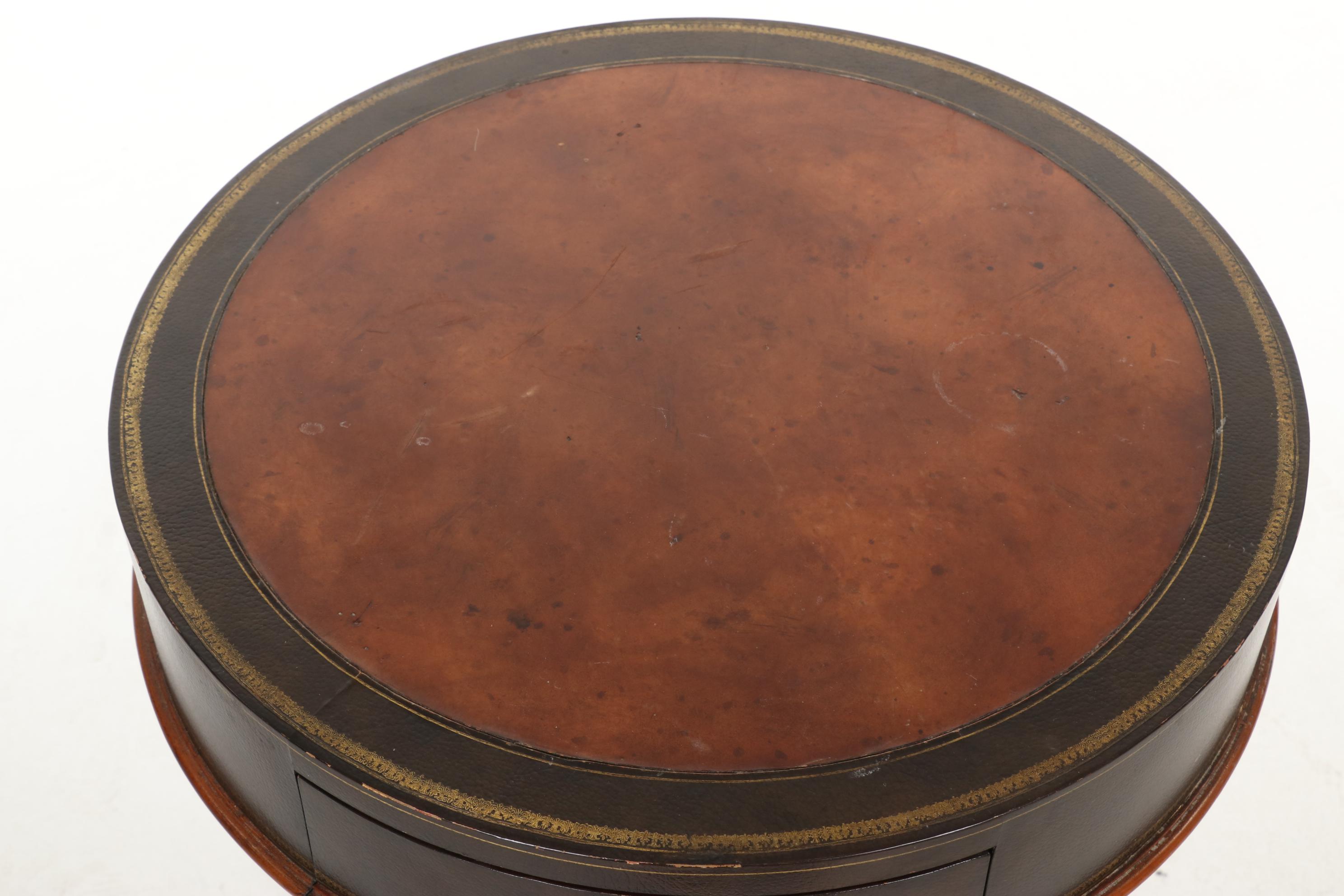 Thomasville Ernest Hemingway Collection "Villalta" Regency Style Drum Table