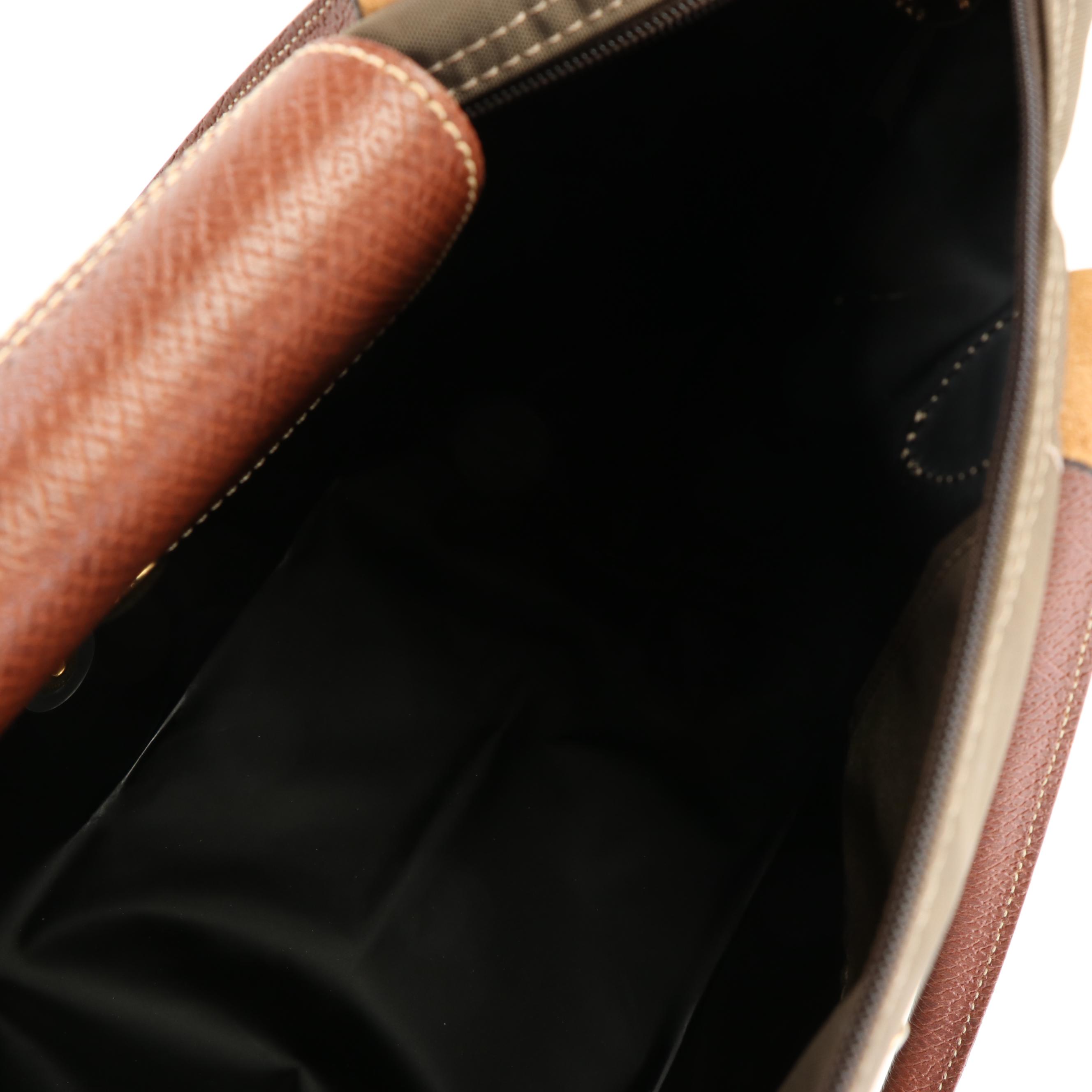 Longchamp Le Pliage Shoulder Bag in Olive Green Nylon