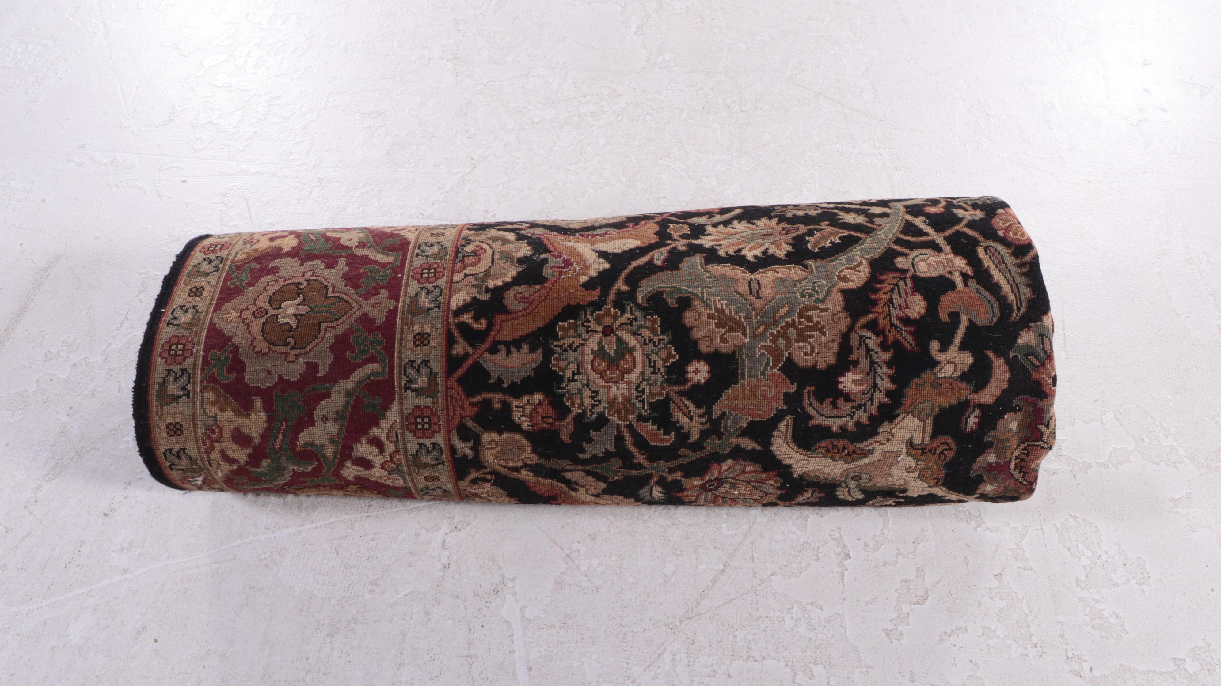 7'10 x 9'11 Hand-Knotted Pakistan Peshawar Area Rug